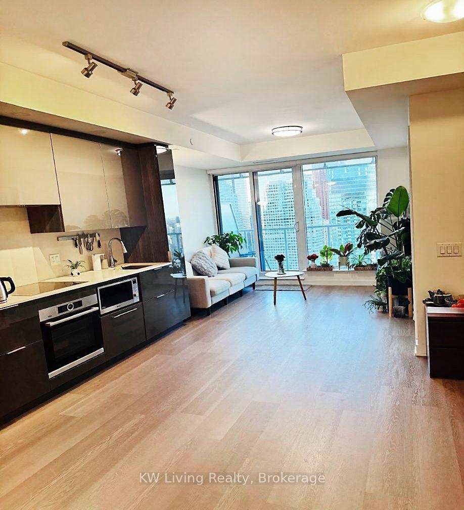 Photo 3 of Unit 5405, 28 Freeland Street, Toronto, Bay Street Corridor — HOMEH