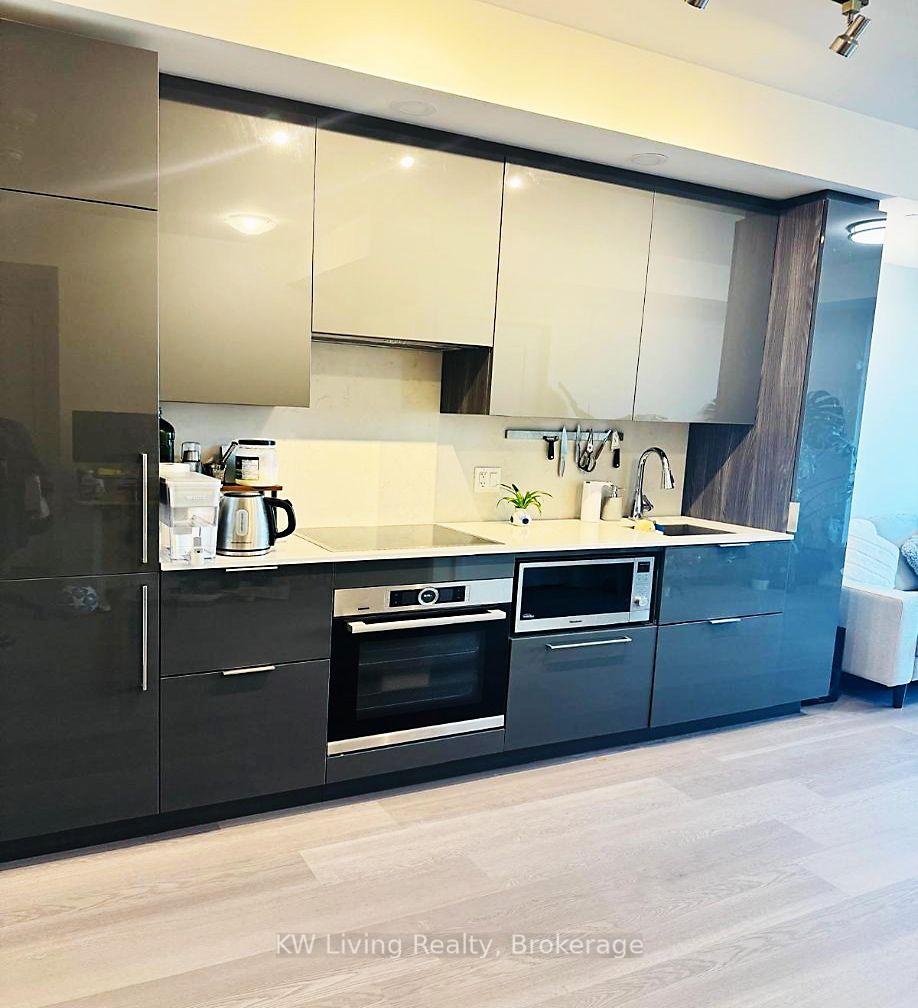 Photo 8 of Unit 5405, 28 Freeland Street, Toronto, Bay Street Corridor — HOMEH