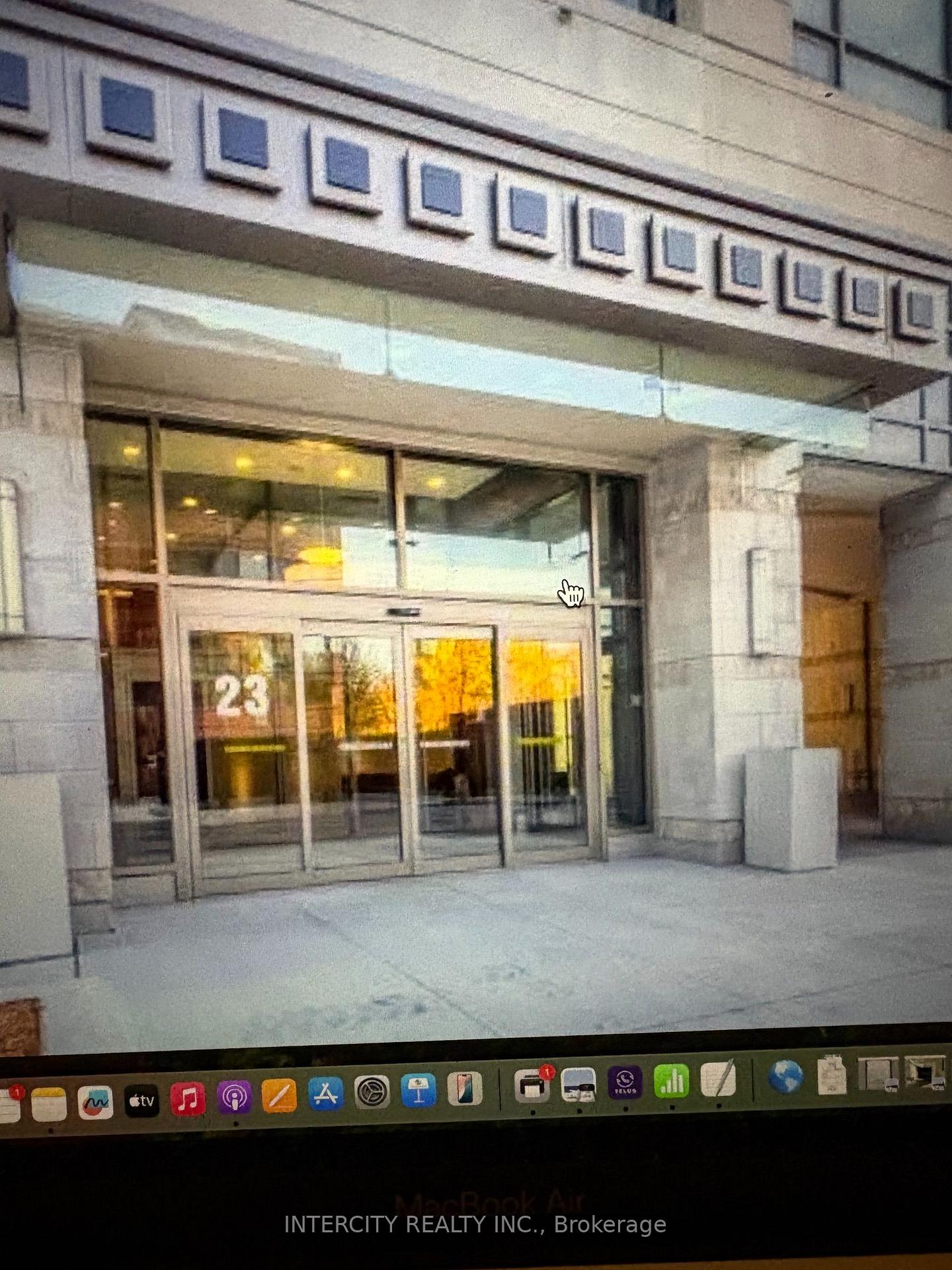 Photo 2 of Unit 1018, 23 Glebe Road W, Toronto, Yonge-Eglinton — HOMEH