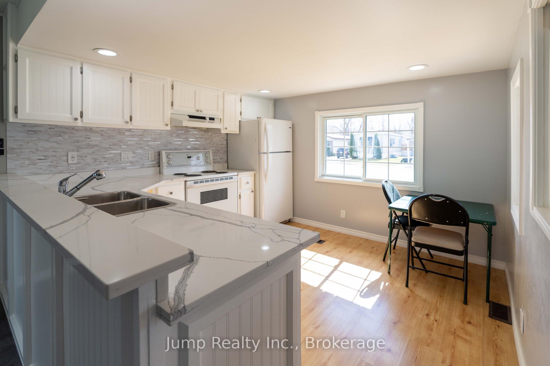 Photo 2 of Unit 49, 6 Maple Drive, Essex — HOMEH