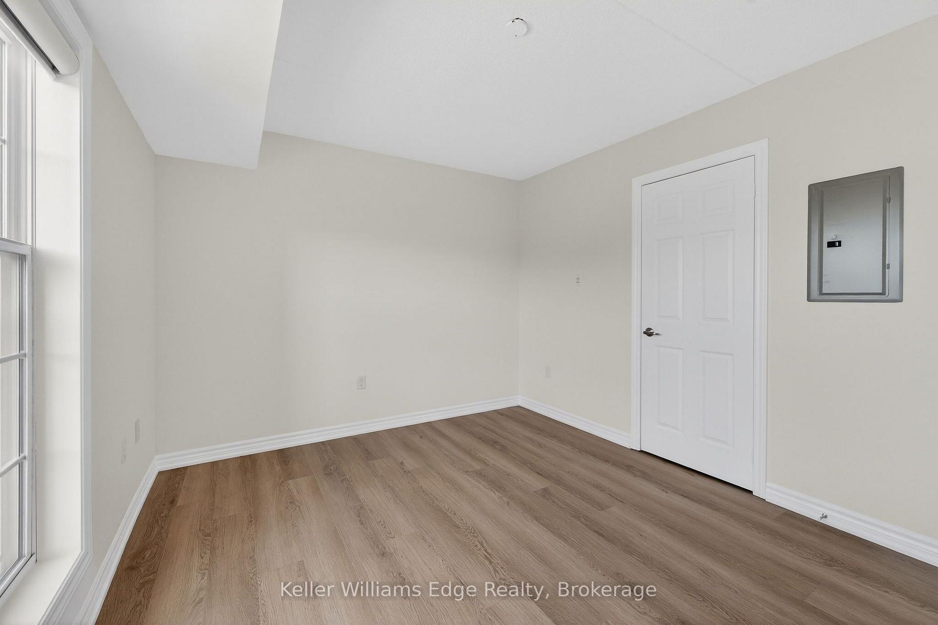 Photo 33 of 1350 Main Street E, Milton, Dempsey — HOMEH