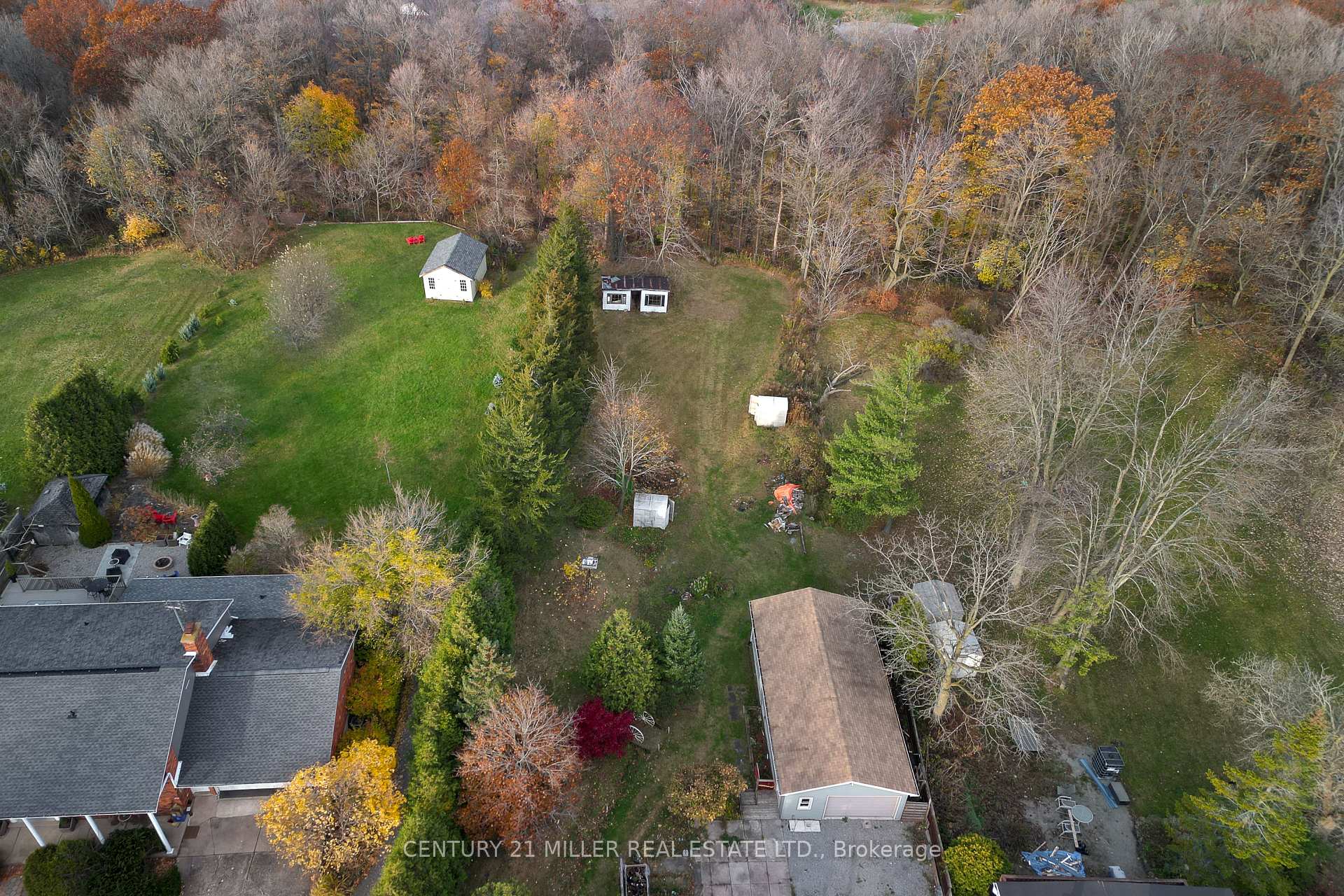 Photo 22 of 49 Ridge Road E, Grimsby, Grimsby Escarpment — HOMEH