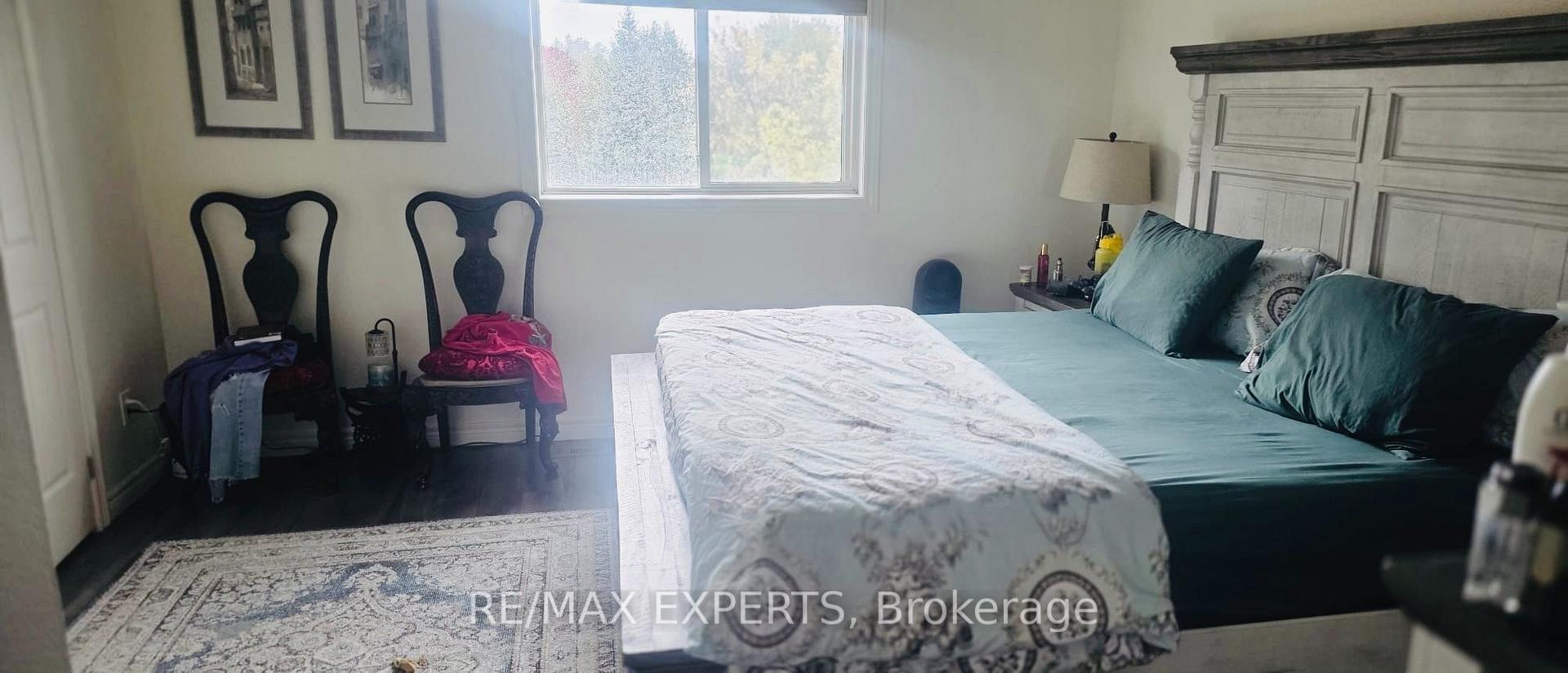 Photo 4 of 507 Rourke Place, Newmarket, Gorham-College Manor — HOMEH