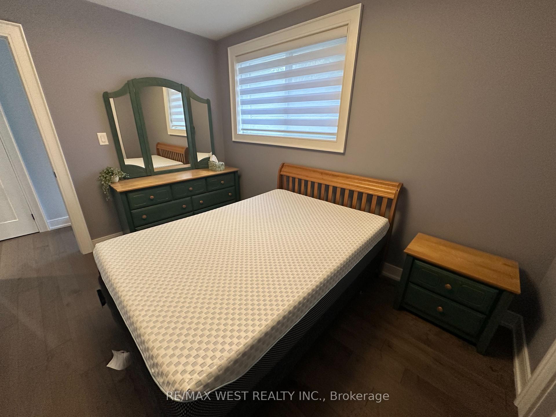 Photo 20 of Unit Main, 56 Seaton Drive, Aurora, Aurora Highlands — HOMEH