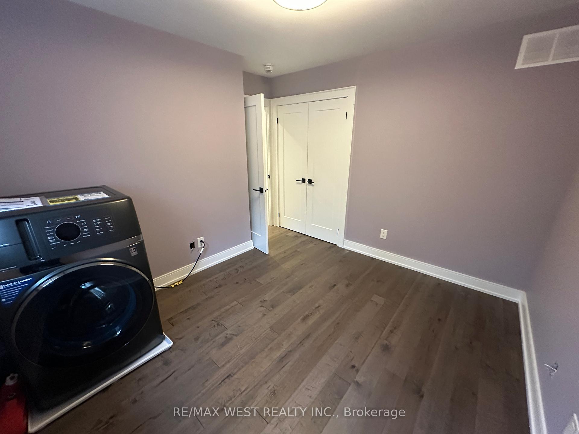 Photo 38 of Unit Main, 56 Seaton Drive, Aurora, Aurora Highlands — HOMEH