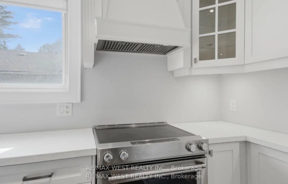 Photo 19 of Unit Main, 56 Seaton Drive, Aurora, Aurora Highlands — HOMEH