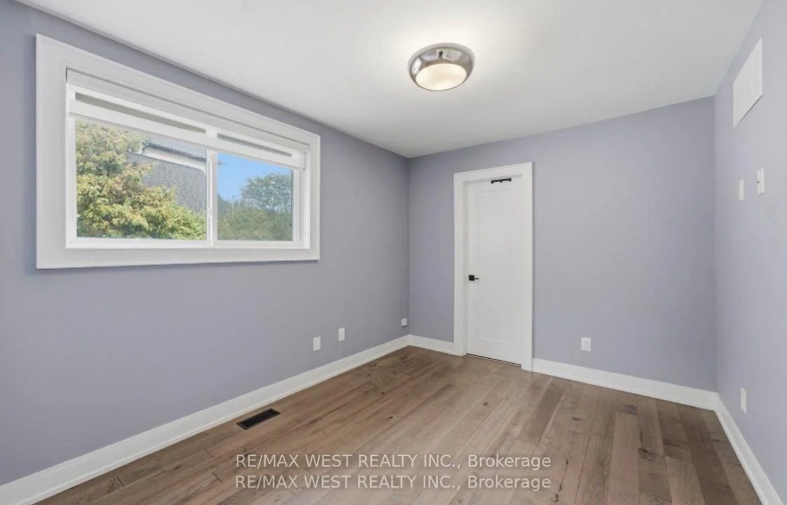 Photo 21 of Unit Main, 56 Seaton Drive, Aurora, Aurora Highlands — HOMEH