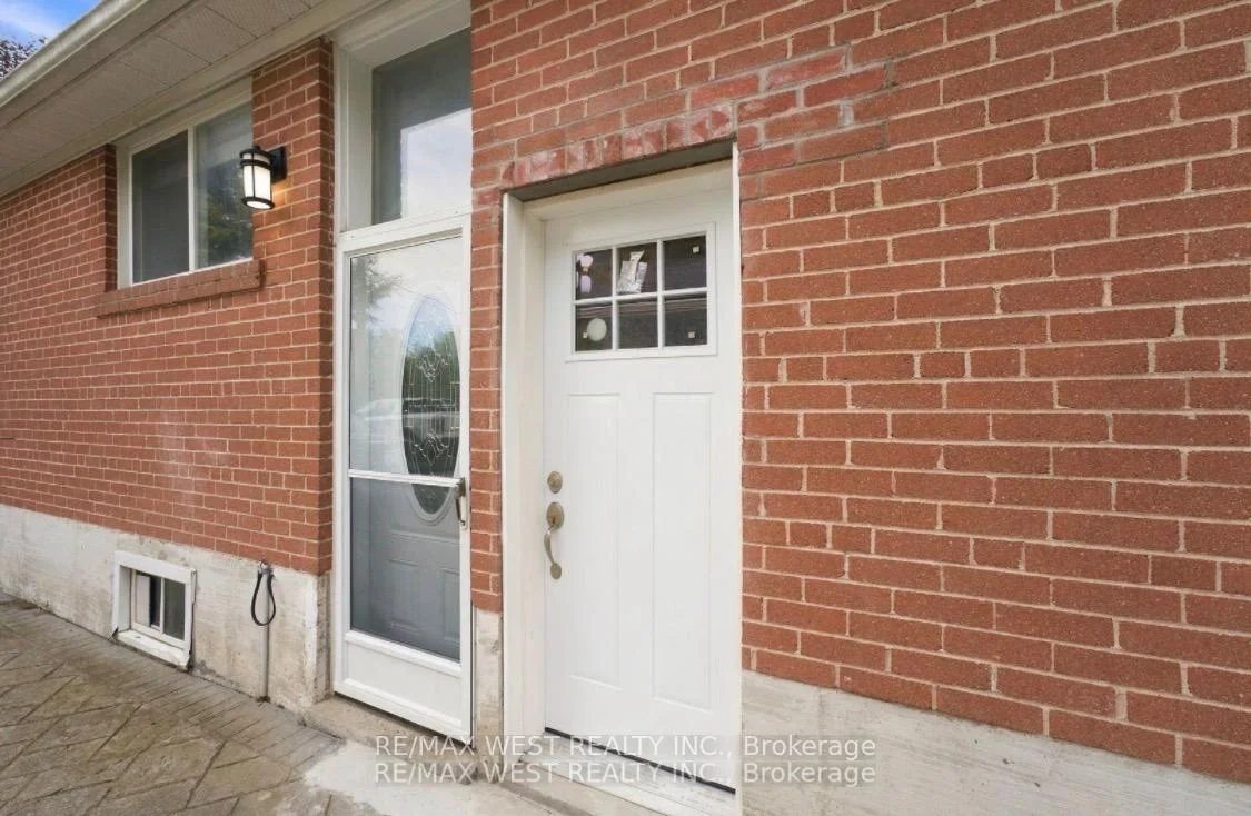 Photo 42 of Unit Main, 56 Seaton Drive, Aurora, Aurora Highlands — HOMEH