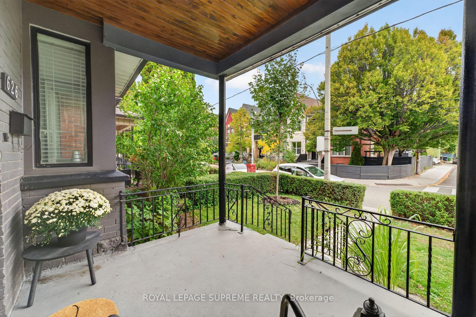 Photo 4 of 626 Manning Avenue, Toronto, Palmerston-Little Italy — HOMEH