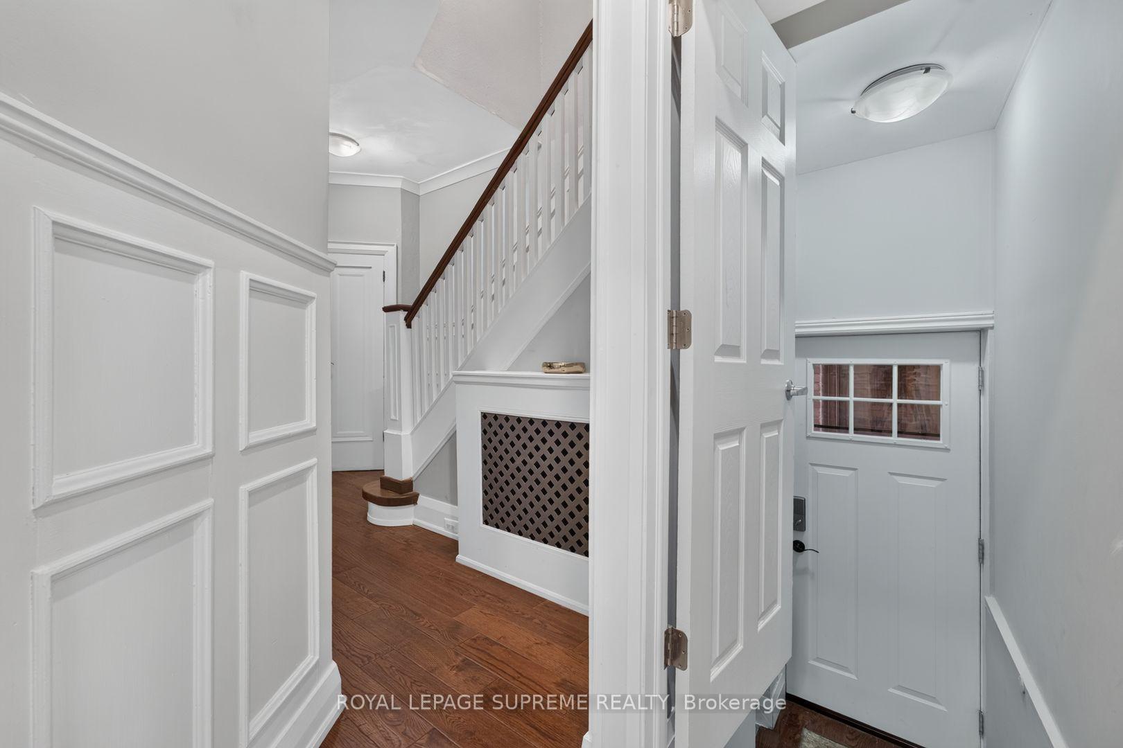 Photo 11 of 626 Manning Avenue, Toronto, Palmerston-Little Italy — HOMEH