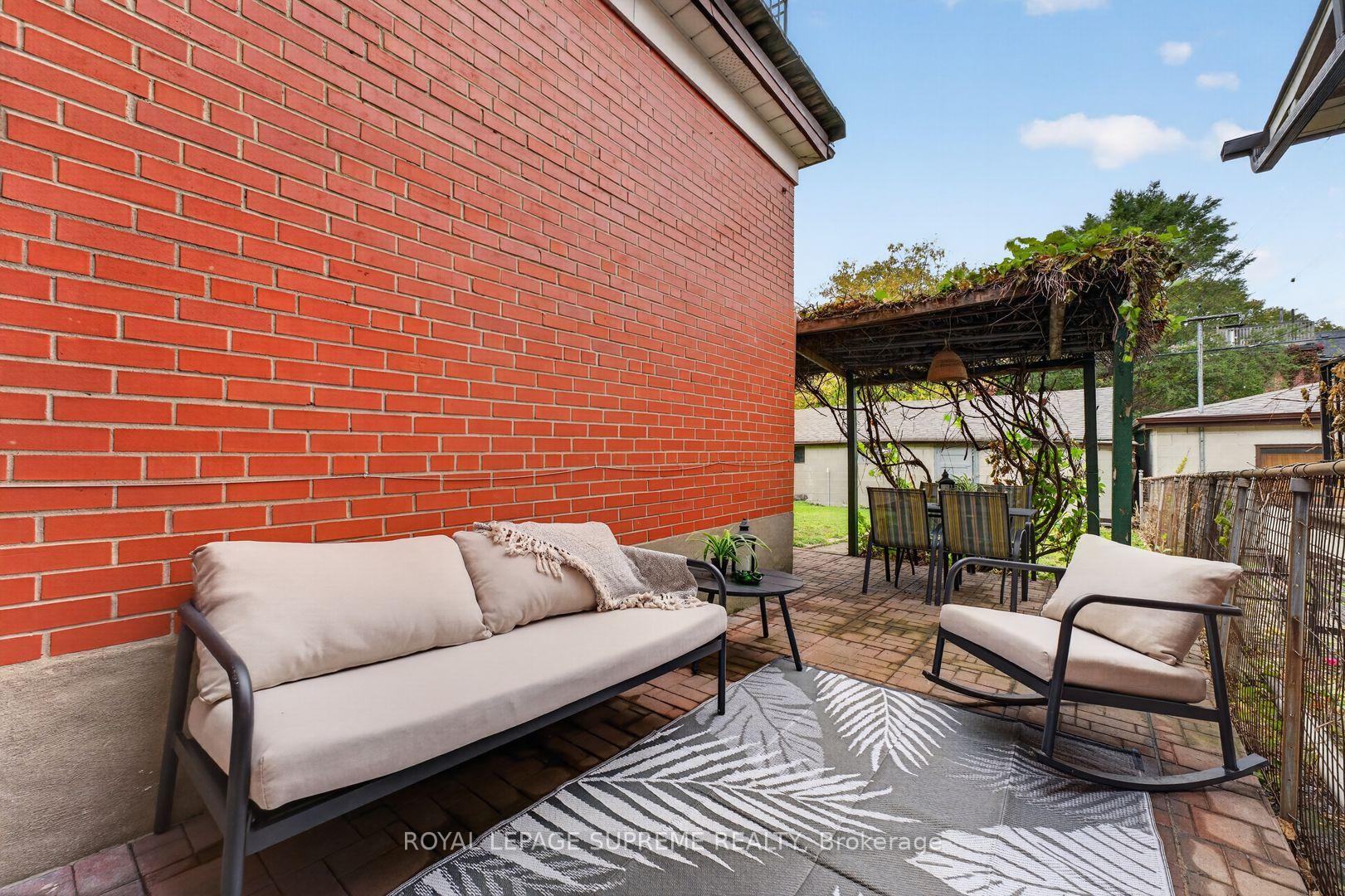 Photo 36 of 626 Manning Avenue, Toronto, Palmerston-Little Italy — HOMEH