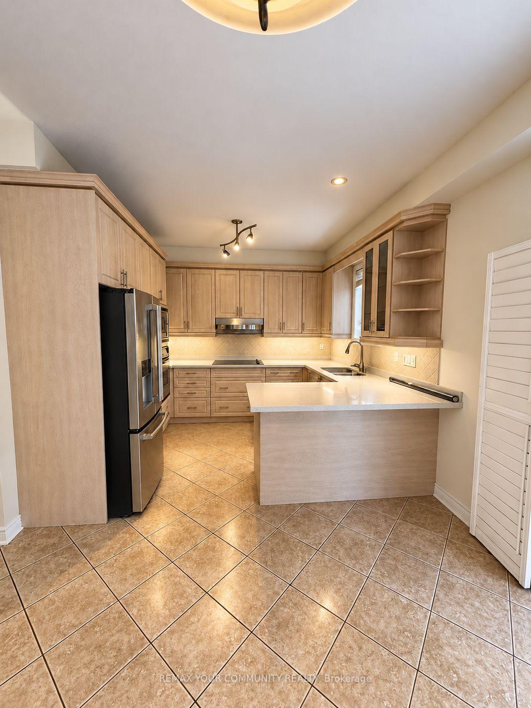 Photo 13 of 23 Limeridge Street, Aurora, Bayview Wellington — HOMEH