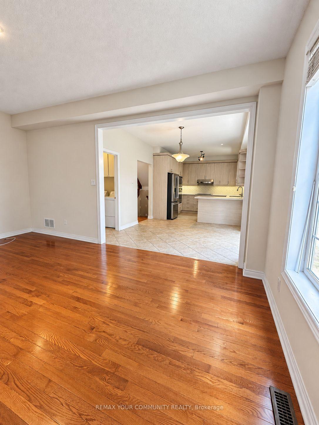 Photo 18 of 23 Limeridge Street, Aurora, Bayview Wellington — HOMEH