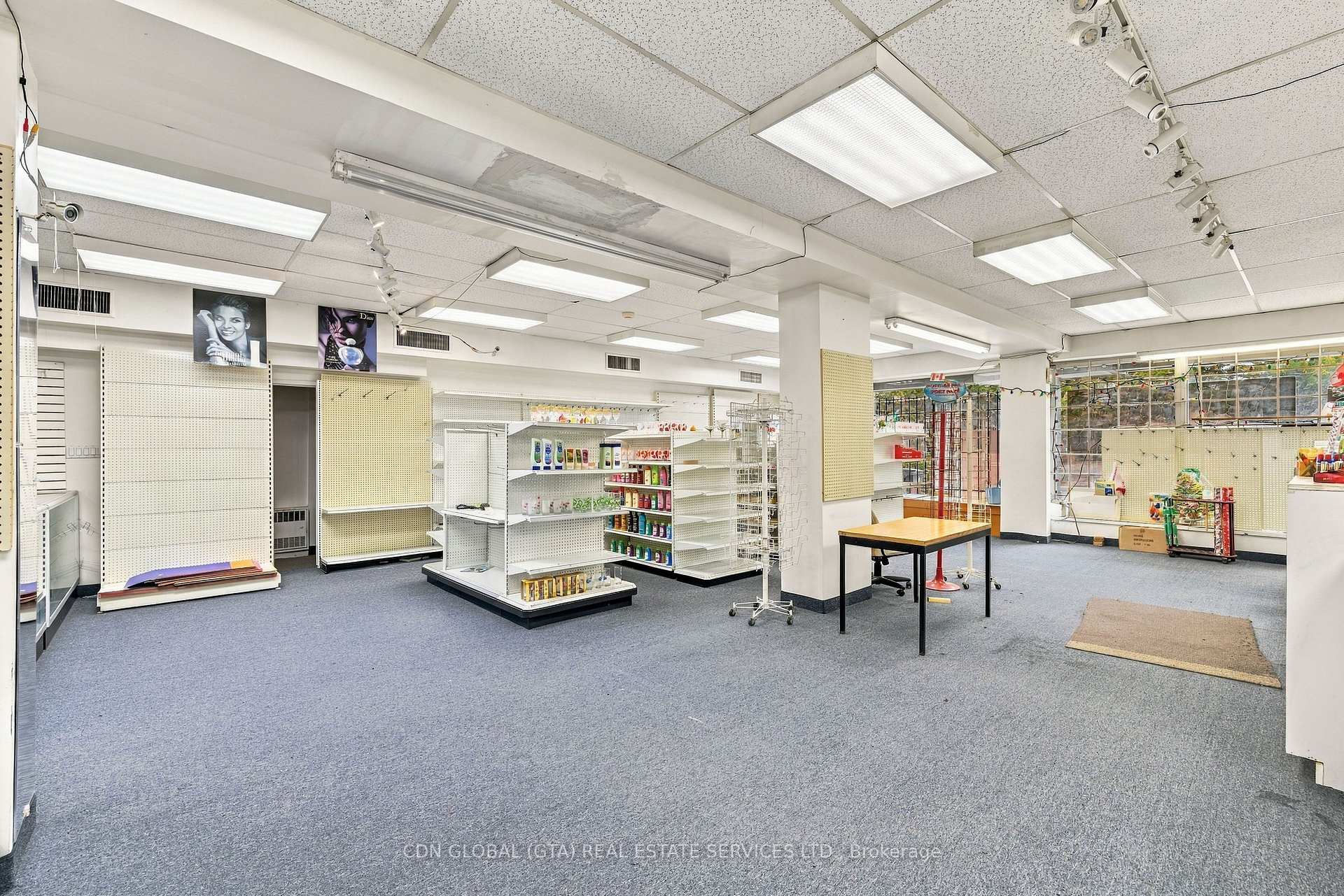 Photo 4 of 426-428 Dawes Road, Toronto, O'Connor-Parkview — HOMEH