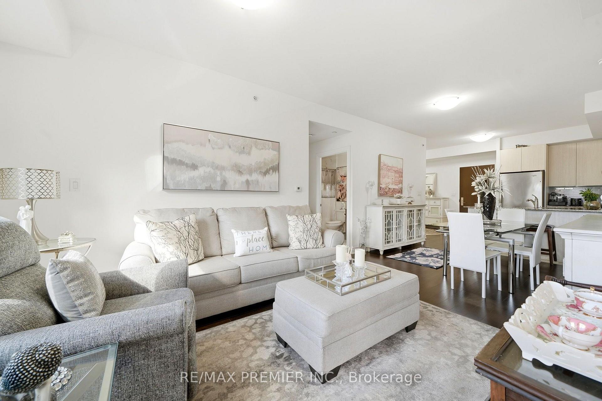 Photo 13 of Unit 303, 86 Woodbridge Avenue, Vaughan, West Woodbridge — HOMEH