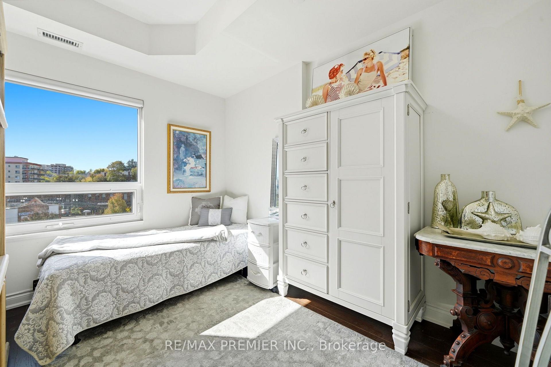 Photo 15 of Unit 303, 86 Woodbridge Avenue, Vaughan, West Woodbridge — HOMEH