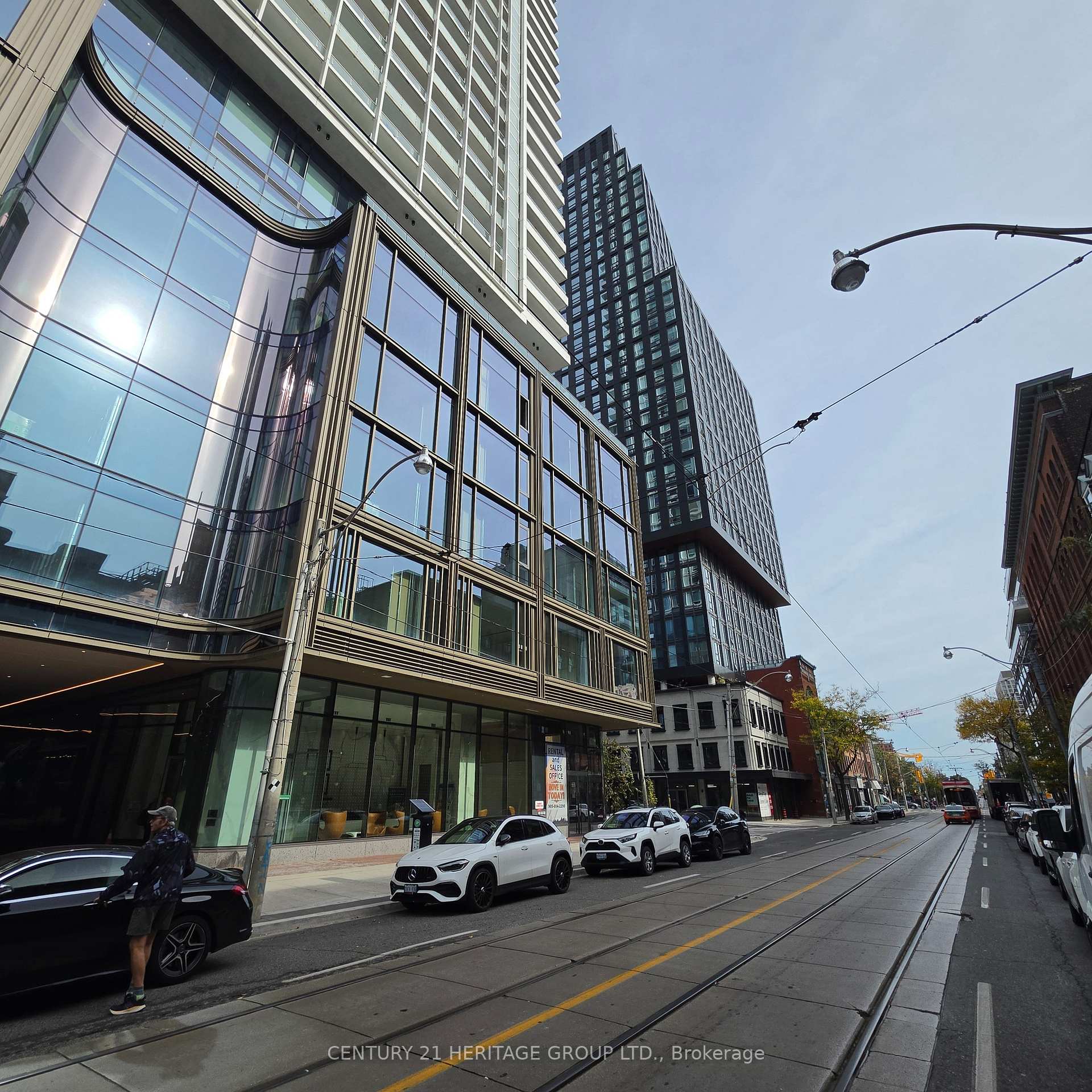 Photo of Unit 3801, 88 Queen Street