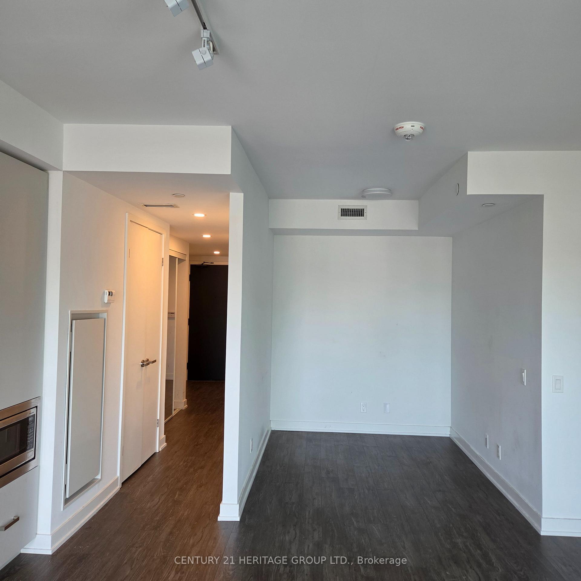 Photo 8 of Unit 3801, 88 Queen Street, Toronto, Church-Yonge Corridor — HOMEH