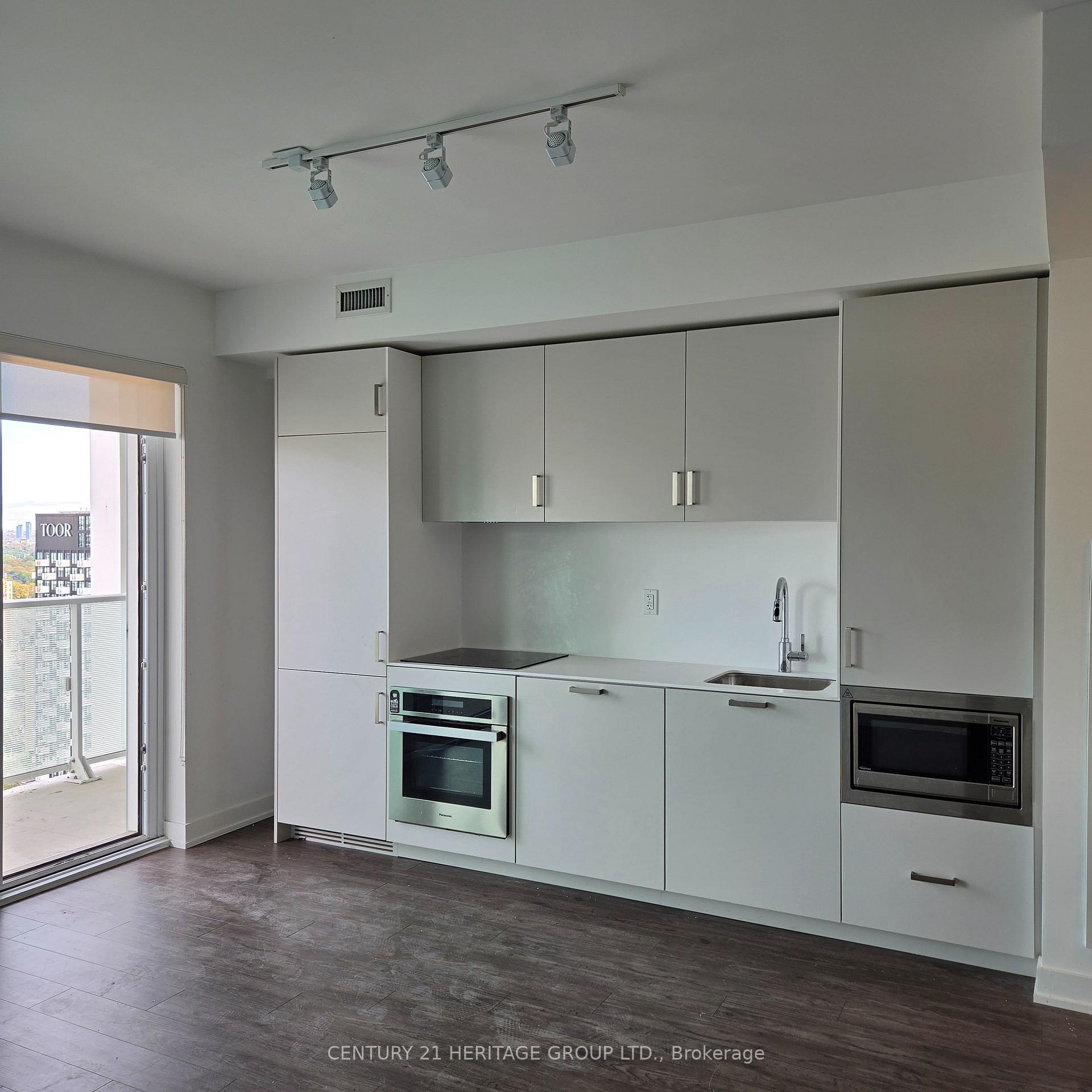 Photo 10 of Unit 3801, 88 Queen Street, Toronto, Church-Yonge Corridor — HOMEH