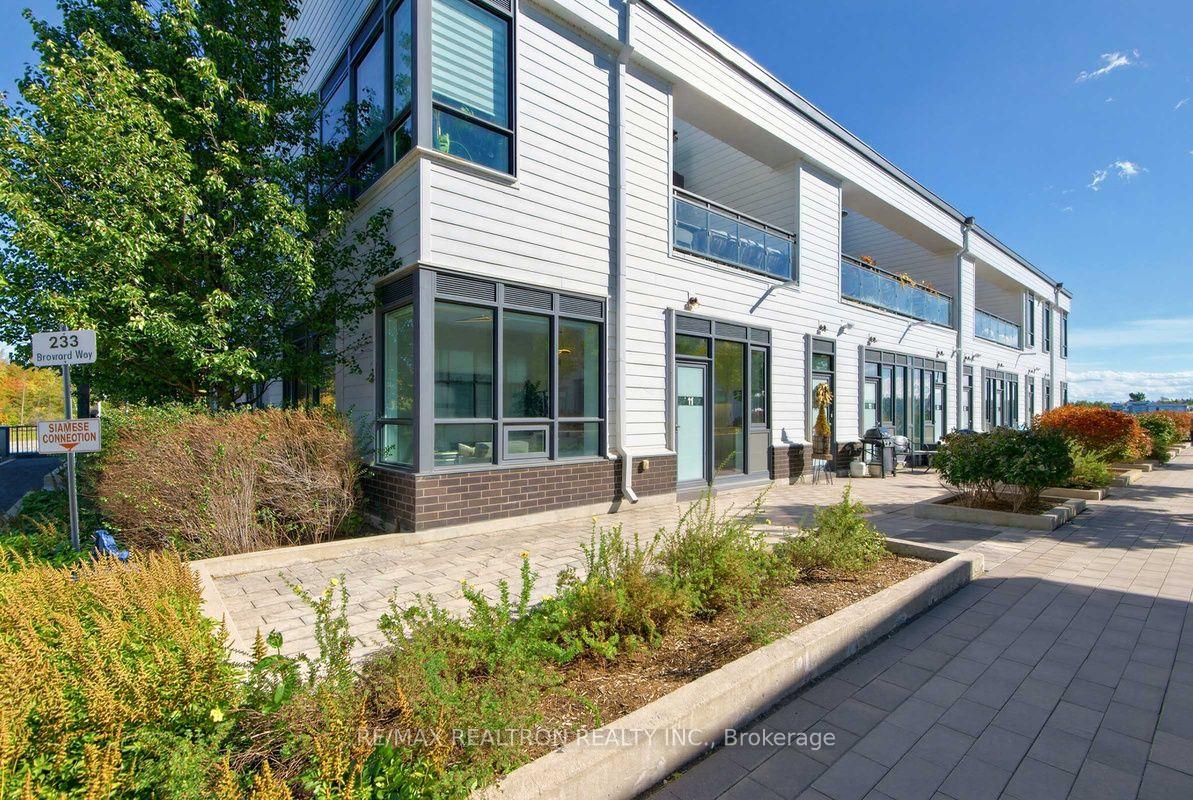 Photo 6 of Unit 11, 233 Broward Way, Innisfil, Rural Innisfil — HOMEH