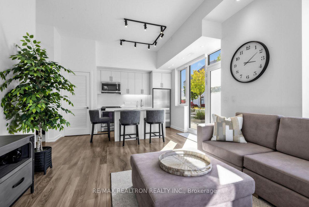 Photo 9 of Unit 11, 233 Broward Way, Innisfil, Rural Innisfil — HOMEH