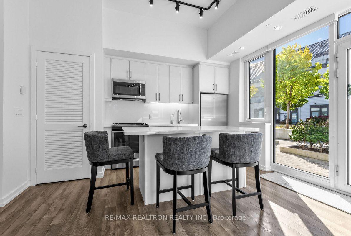 Photo 24 of Unit 11, 233 Broward Way, Innisfil, Rural Innisfil — HOMEH