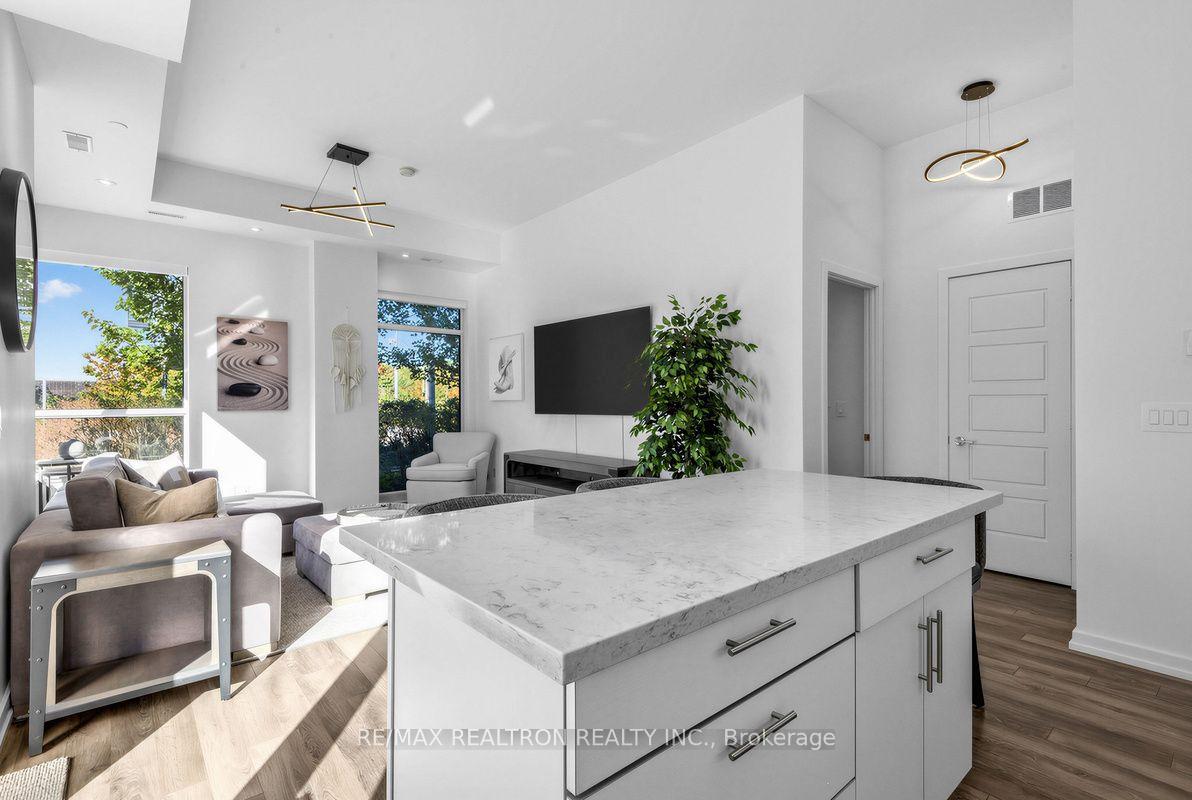 Photo 30 of Unit 11, 233 Broward Way, Innisfil, Rural Innisfil — HOMEH