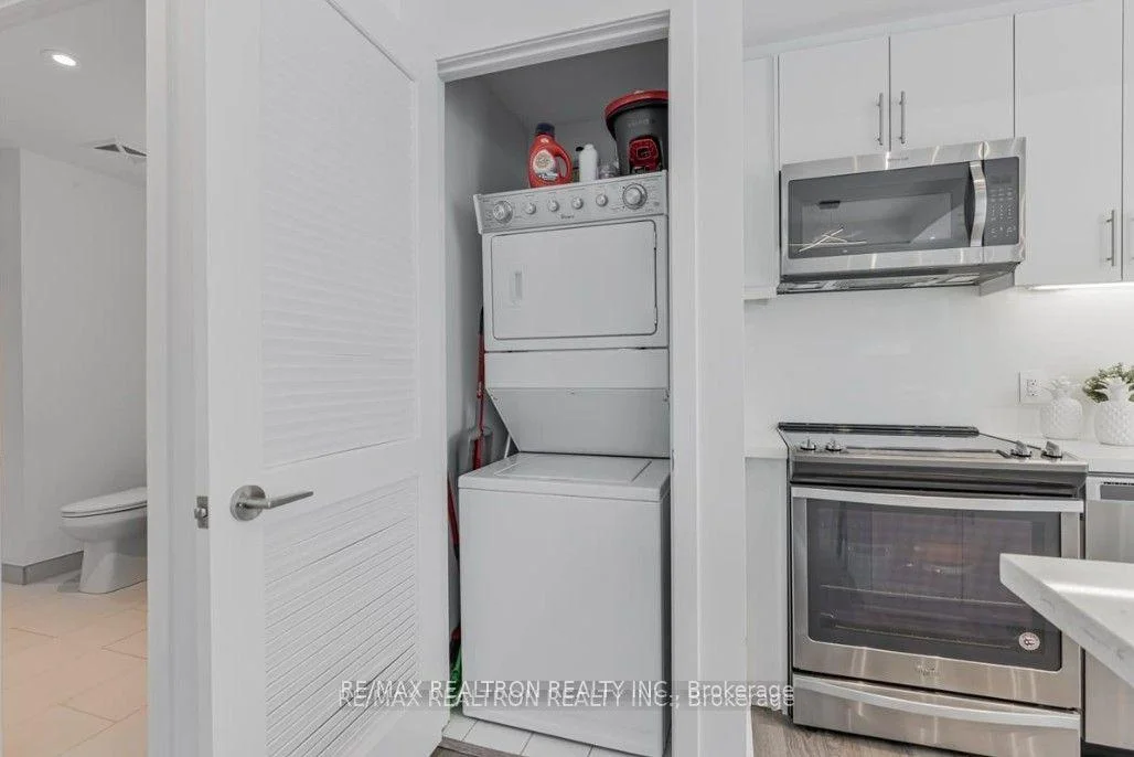 Photo 23 of Unit 11, 233 Broward Way, Innisfil, Rural Innisfil — HOMEH
