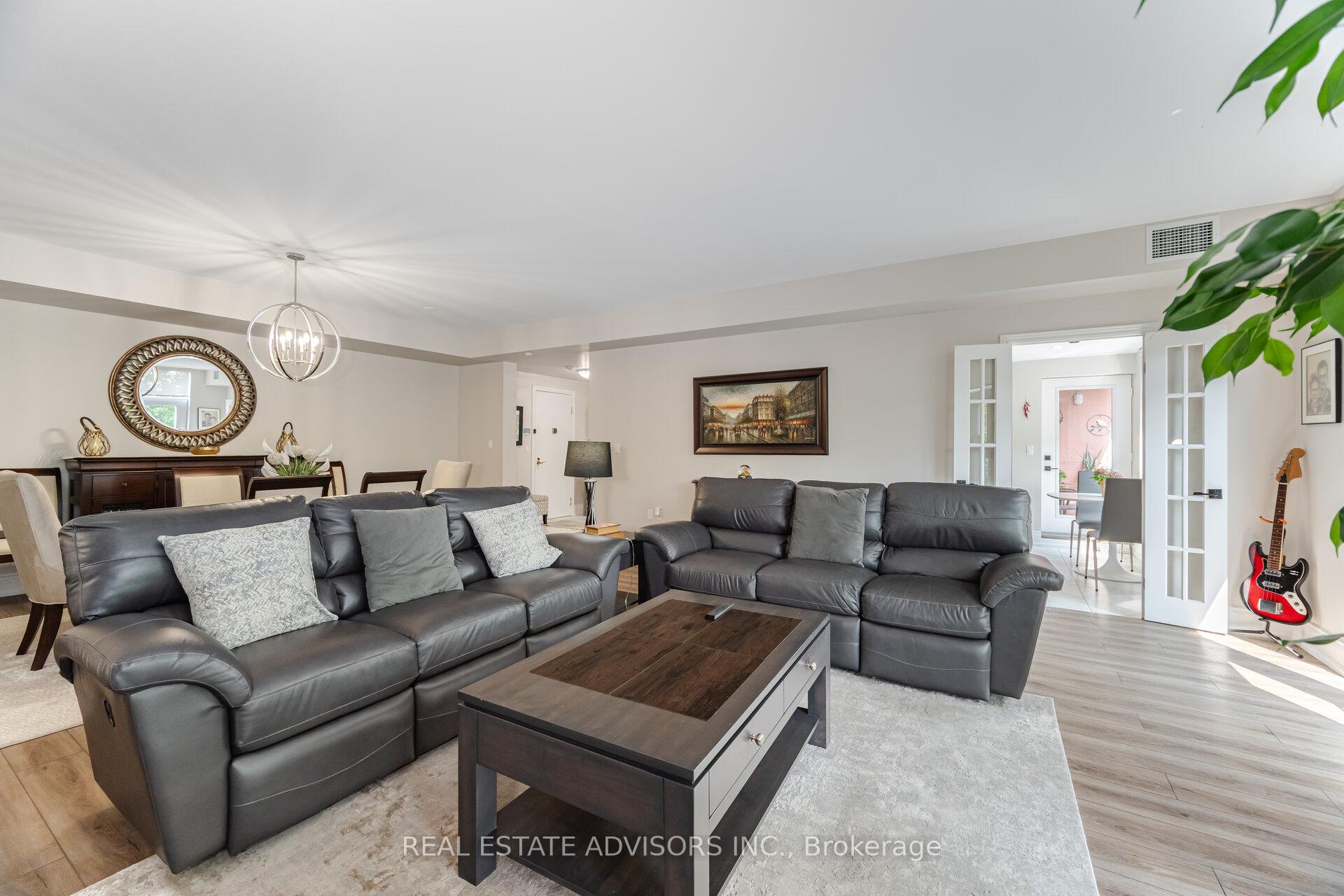 Photo 2 of Unit 313, 53 Woodbridge Avenue, Vaughan, West Woodbridge — HOMEH