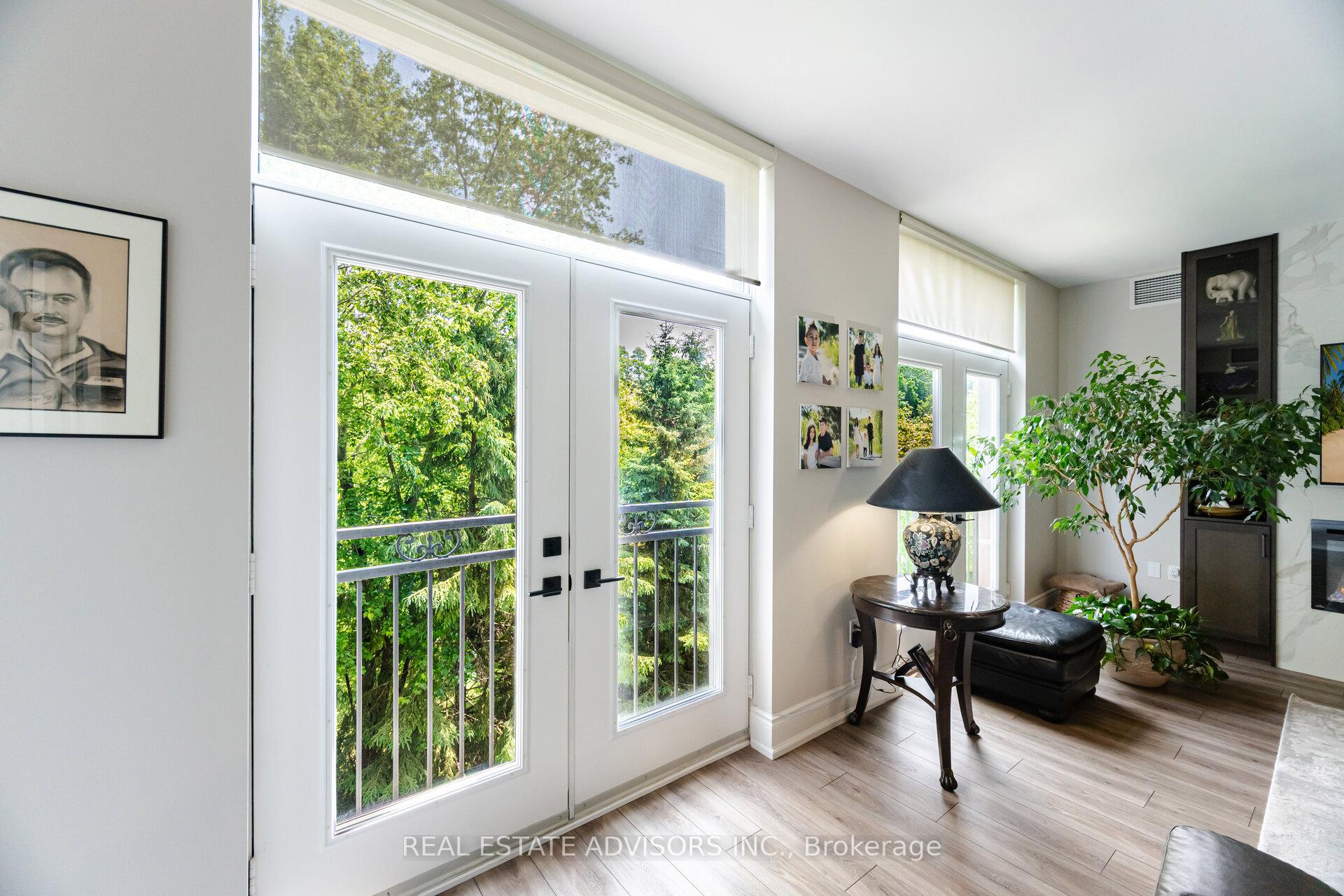 Photo 5 of Unit 313, 53 Woodbridge Avenue, Vaughan, West Woodbridge — HOMEH