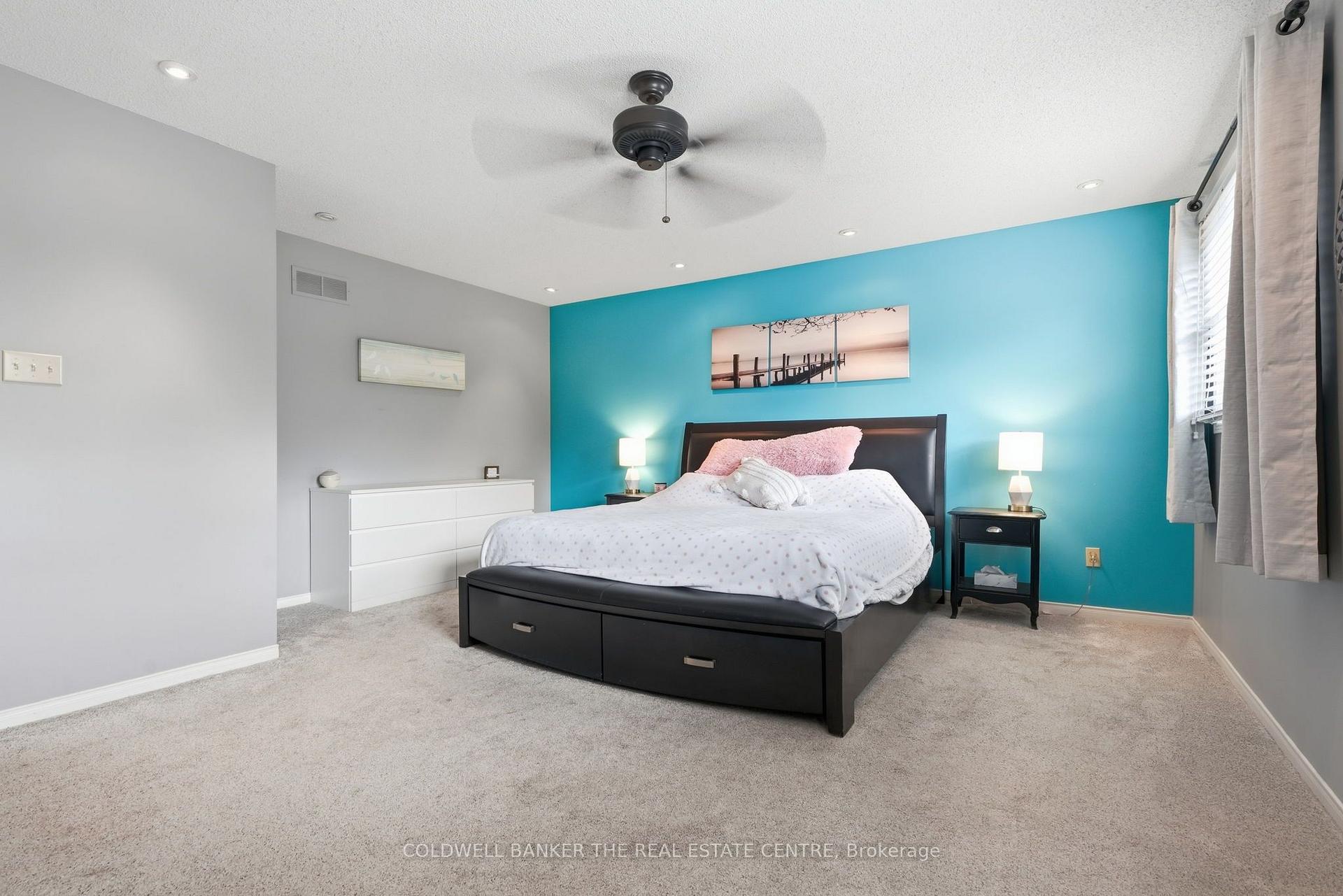 Photo 13 of 31 Karsh Crescent, Hamilton, Waterdown — HOMEH