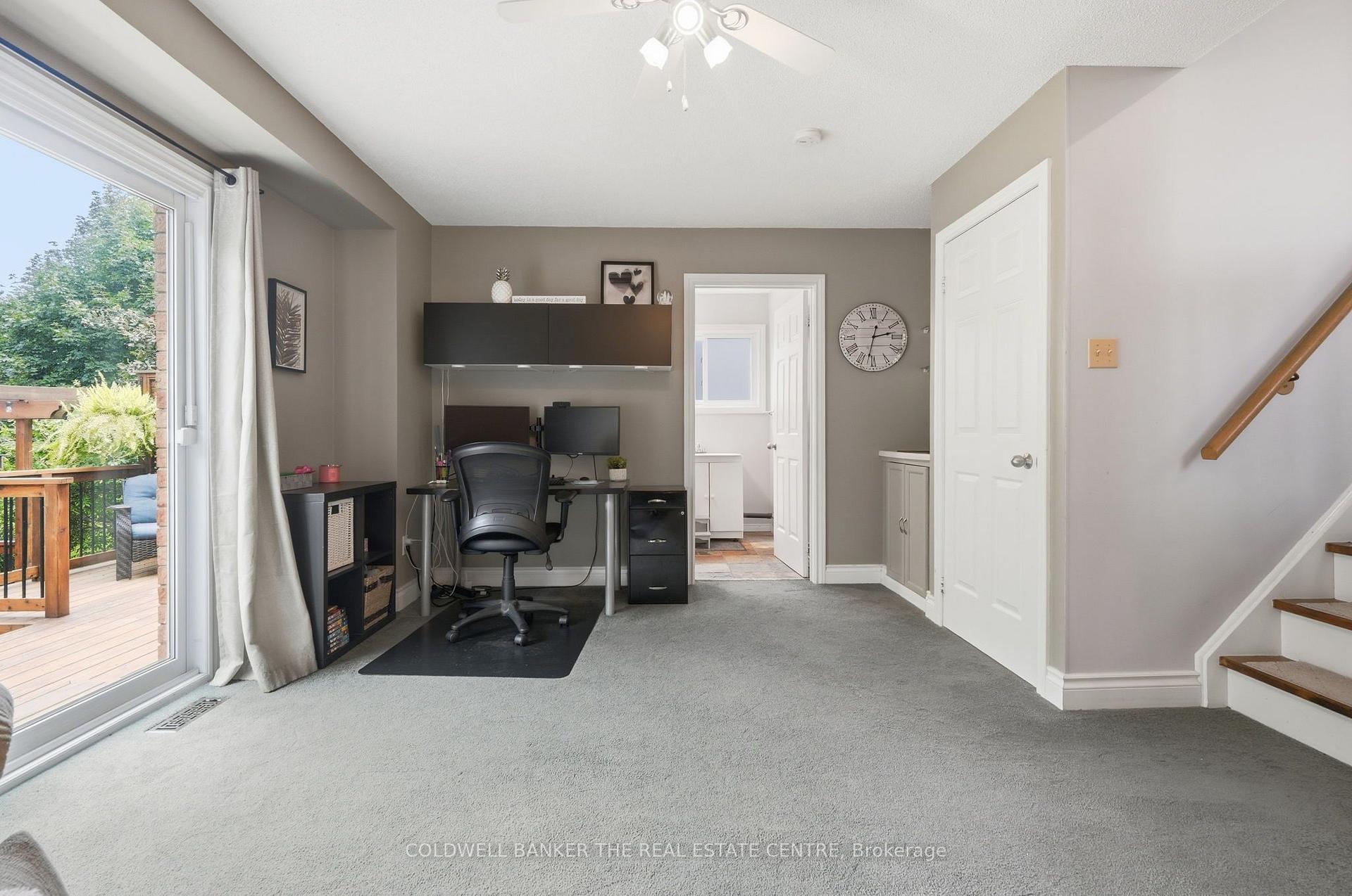 Photo 28 of 31 Karsh Crescent, Hamilton, Waterdown — HOMEH