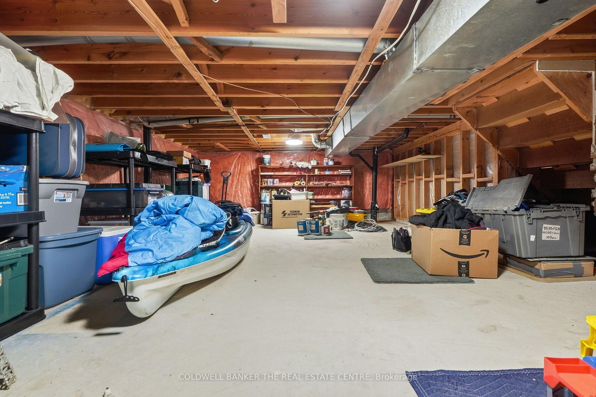 Photo 35 of 31 Karsh Crescent, Hamilton, Waterdown — HOMEH