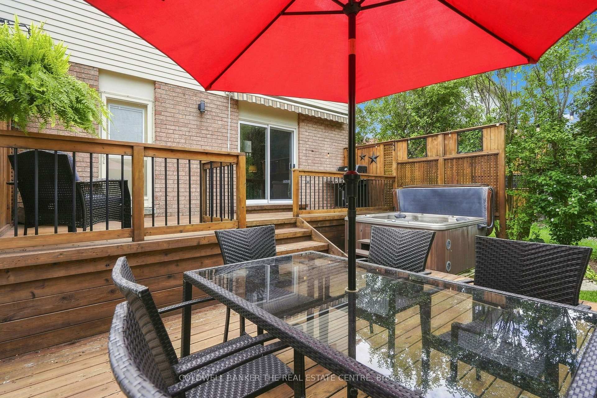 Photo 47 of 31 Karsh Crescent, Hamilton, Waterdown — HOMEH