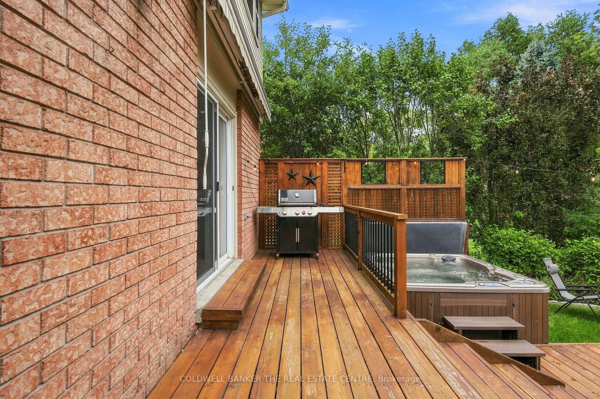 Photo 49 of 31 Karsh Crescent, Hamilton, Waterdown — HOMEH