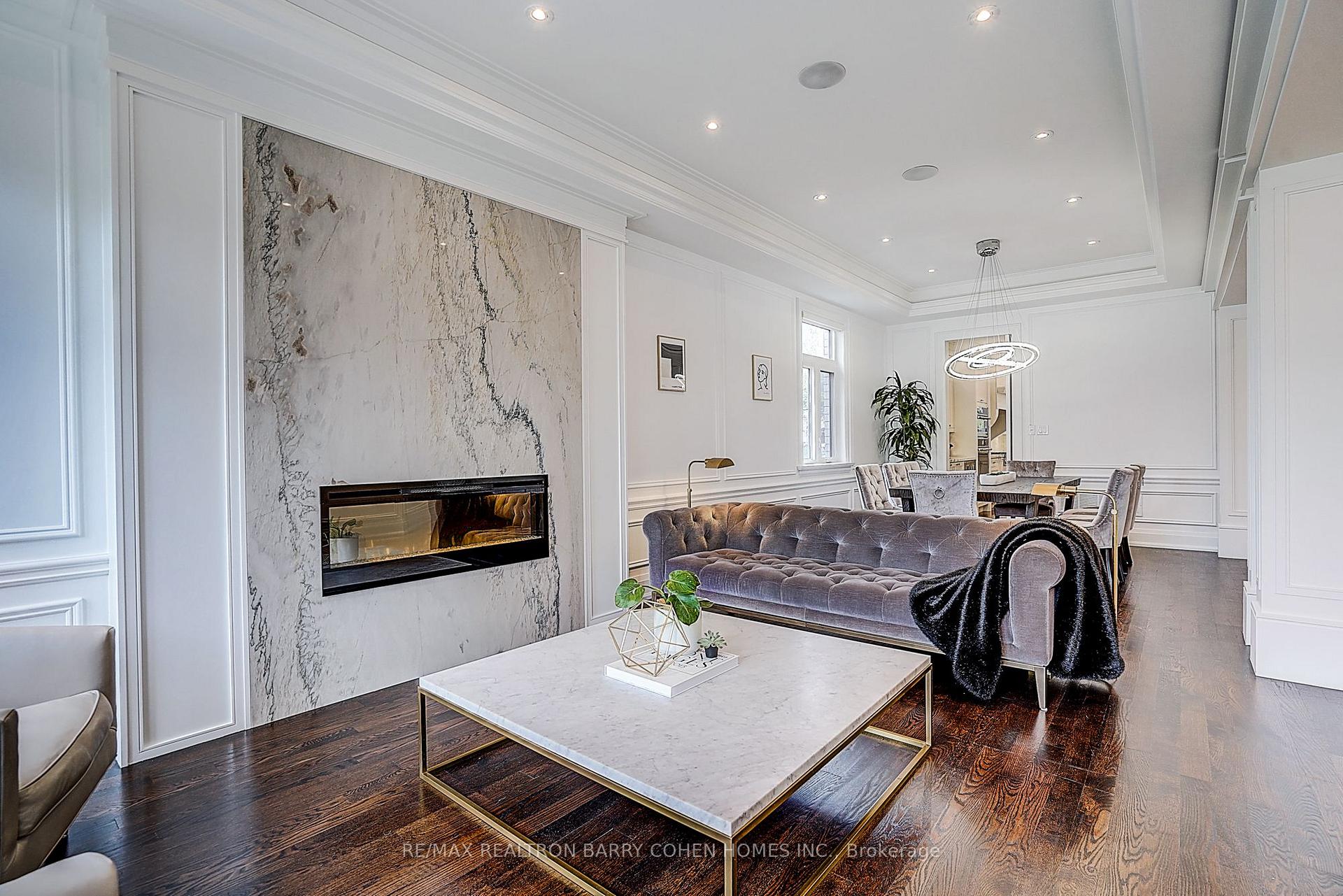 Photo 6 of 21 Yorkview Drive, North York, Willowdale West — HOMEH