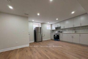 Photo 5 of Unit Bsmt, 4 Divers Road, Brampton, Northwest Brampton — HOMEH