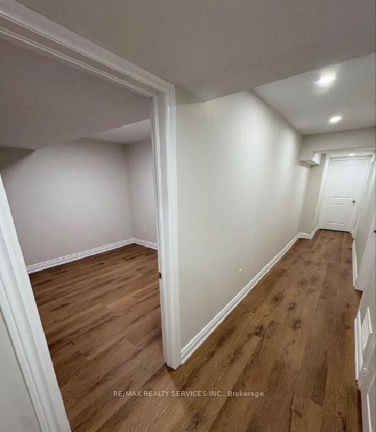 Photo 17 of Unit Bsmt, 4 Divers Road, Brampton, Northwest Brampton — HOMEH