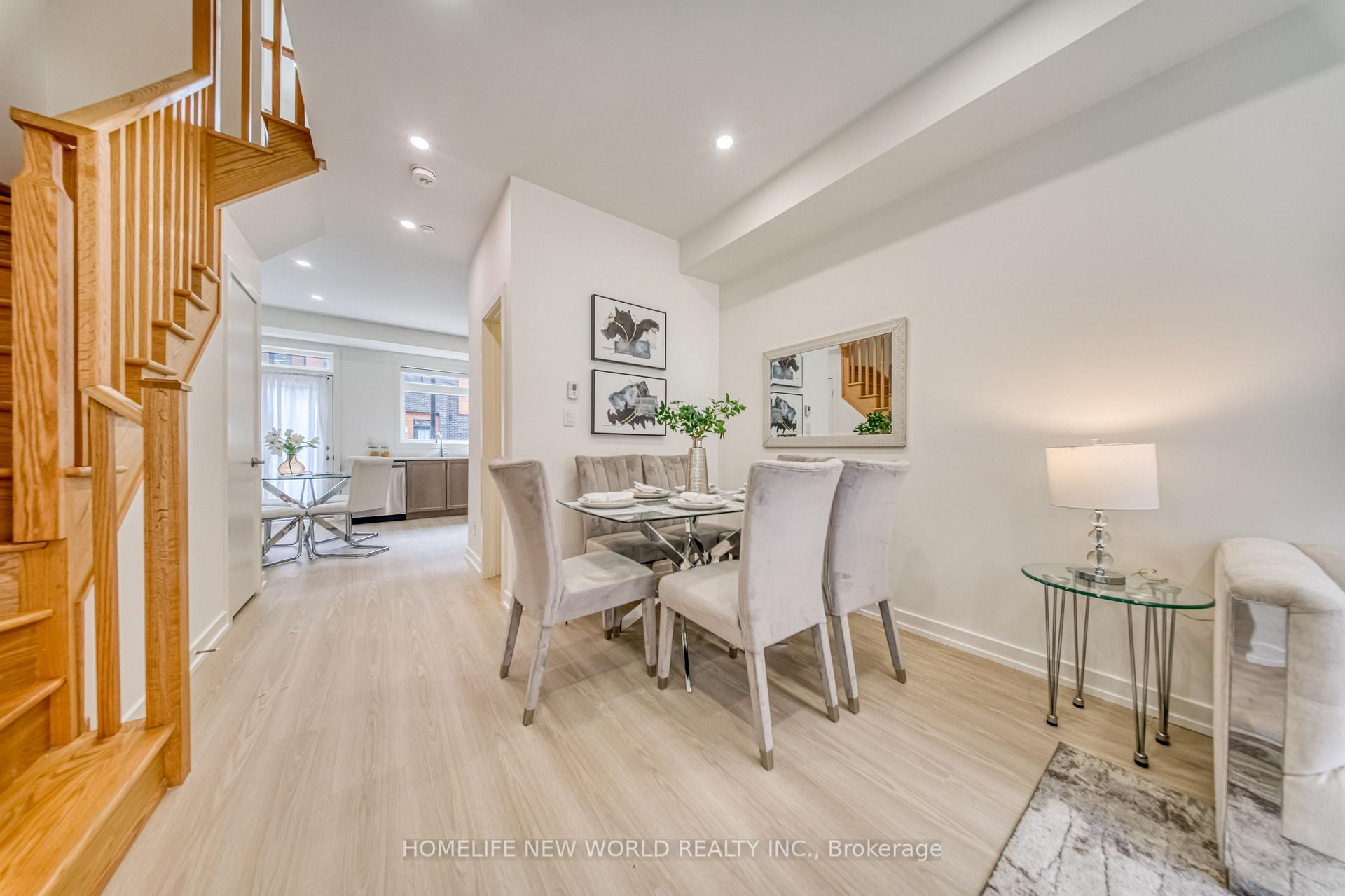 Photo 8 of Unit 99, 370D Red Maple Road, Richmond Hill, Langstaff — HOMEH
