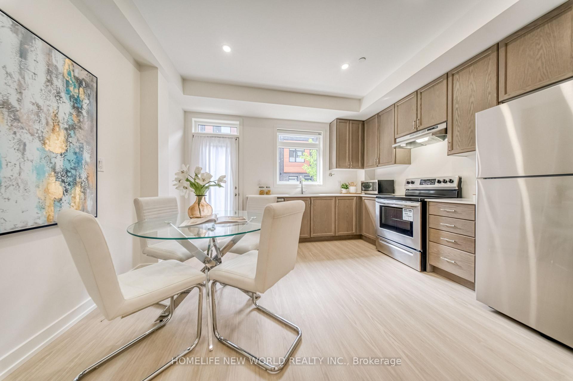 Photo 11 of Unit 99, 370D Red Maple Road, Richmond Hill, Langstaff — HOMEH