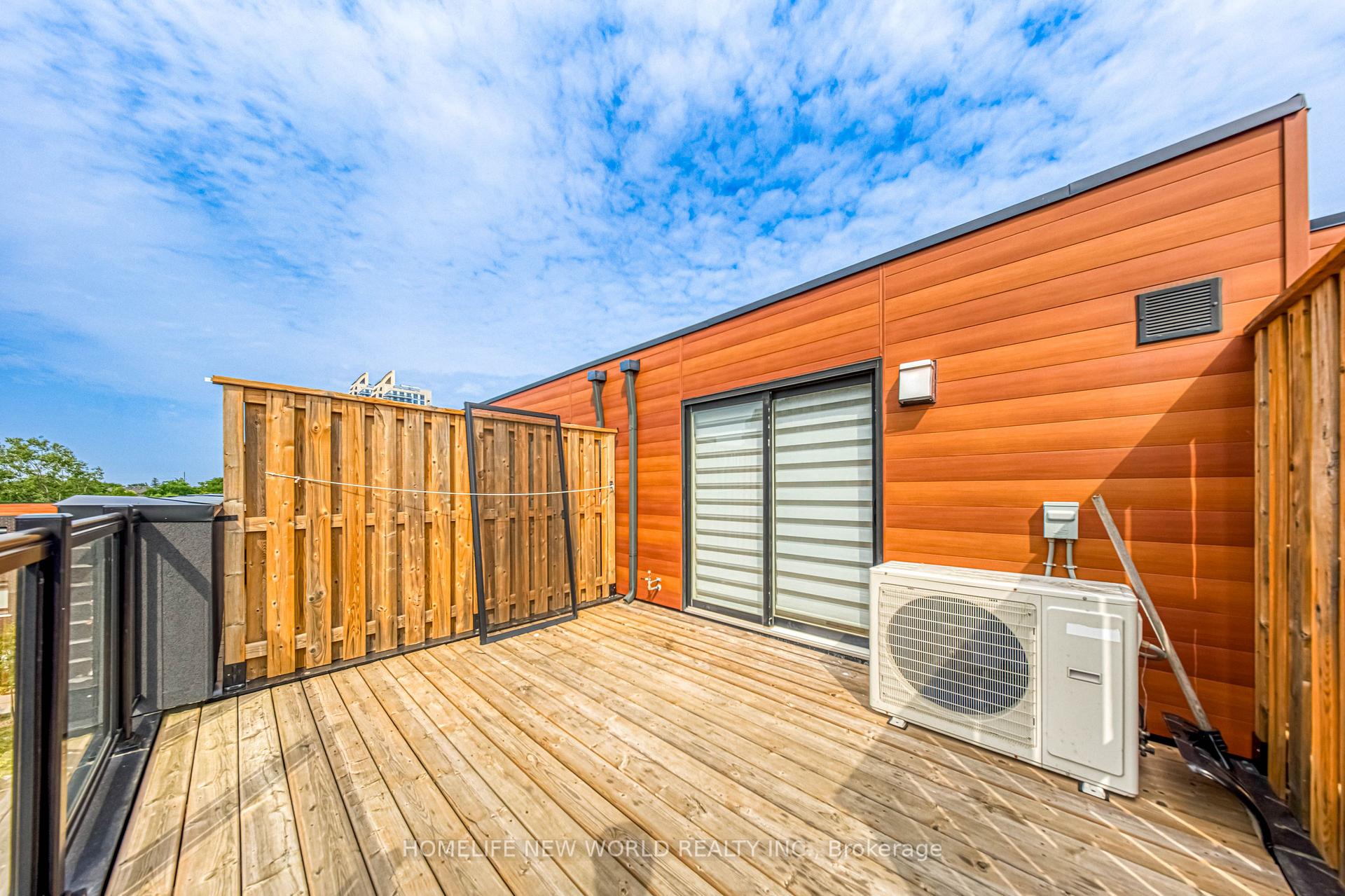 Photo 34 of Unit 99, 370D Red Maple Road, Richmond Hill, Langstaff — HOMEH