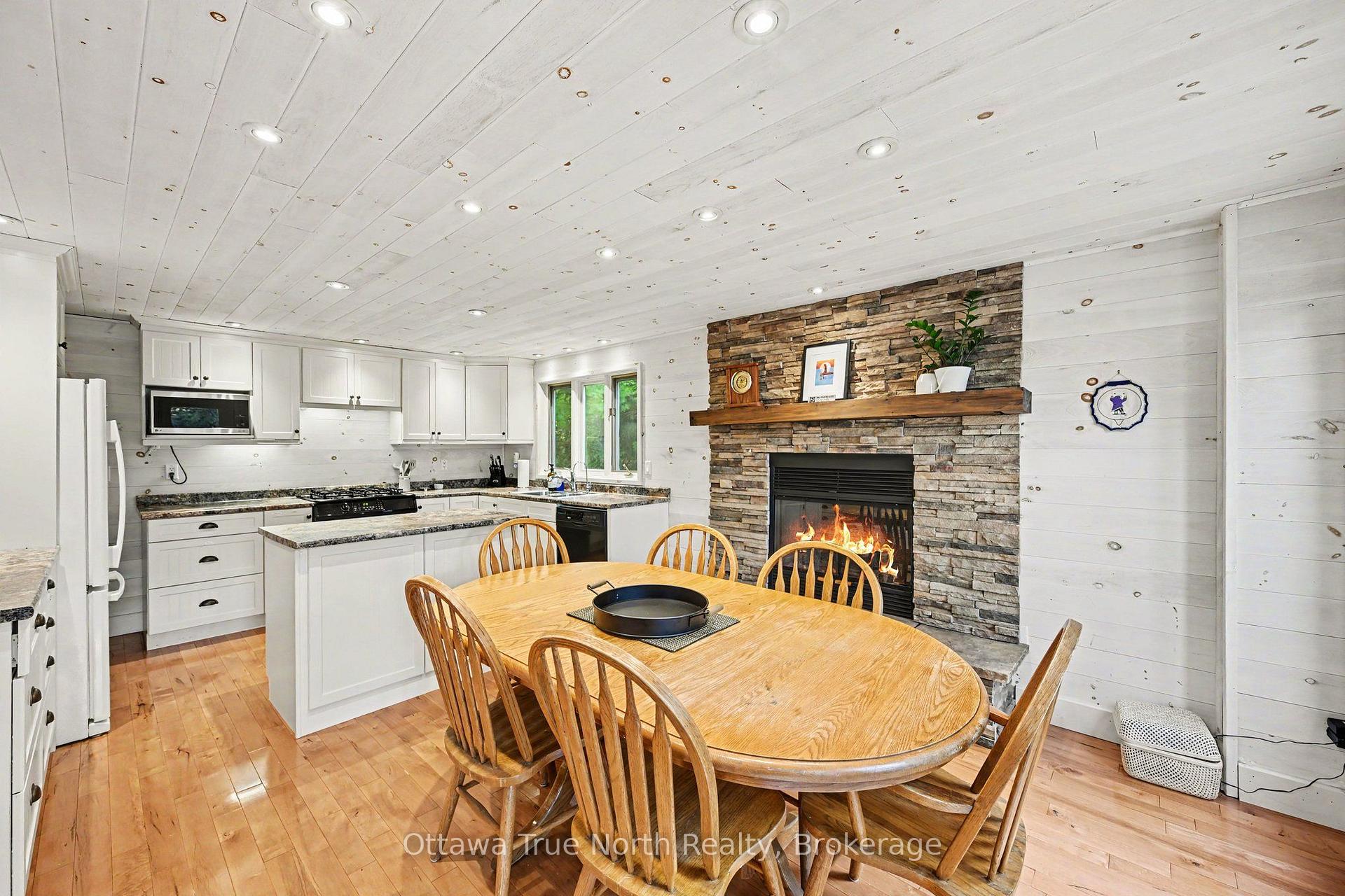 Photo 14 of 1015C Legion Road, Central Frontenac, Frontenac Centre — HOMEH