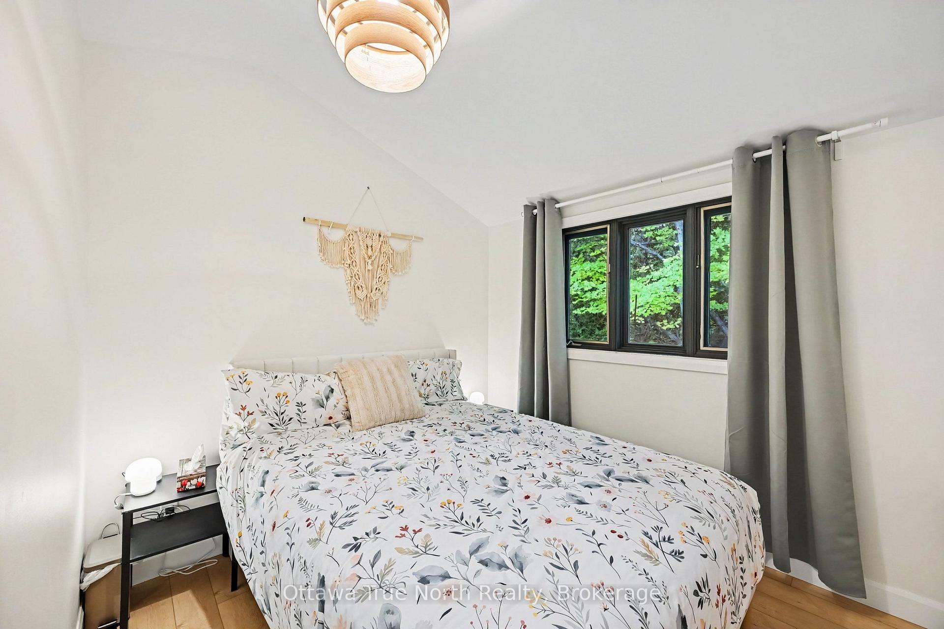 Photo 23 of 1015C Legion Road, Central Frontenac, Frontenac Centre — HOMEH