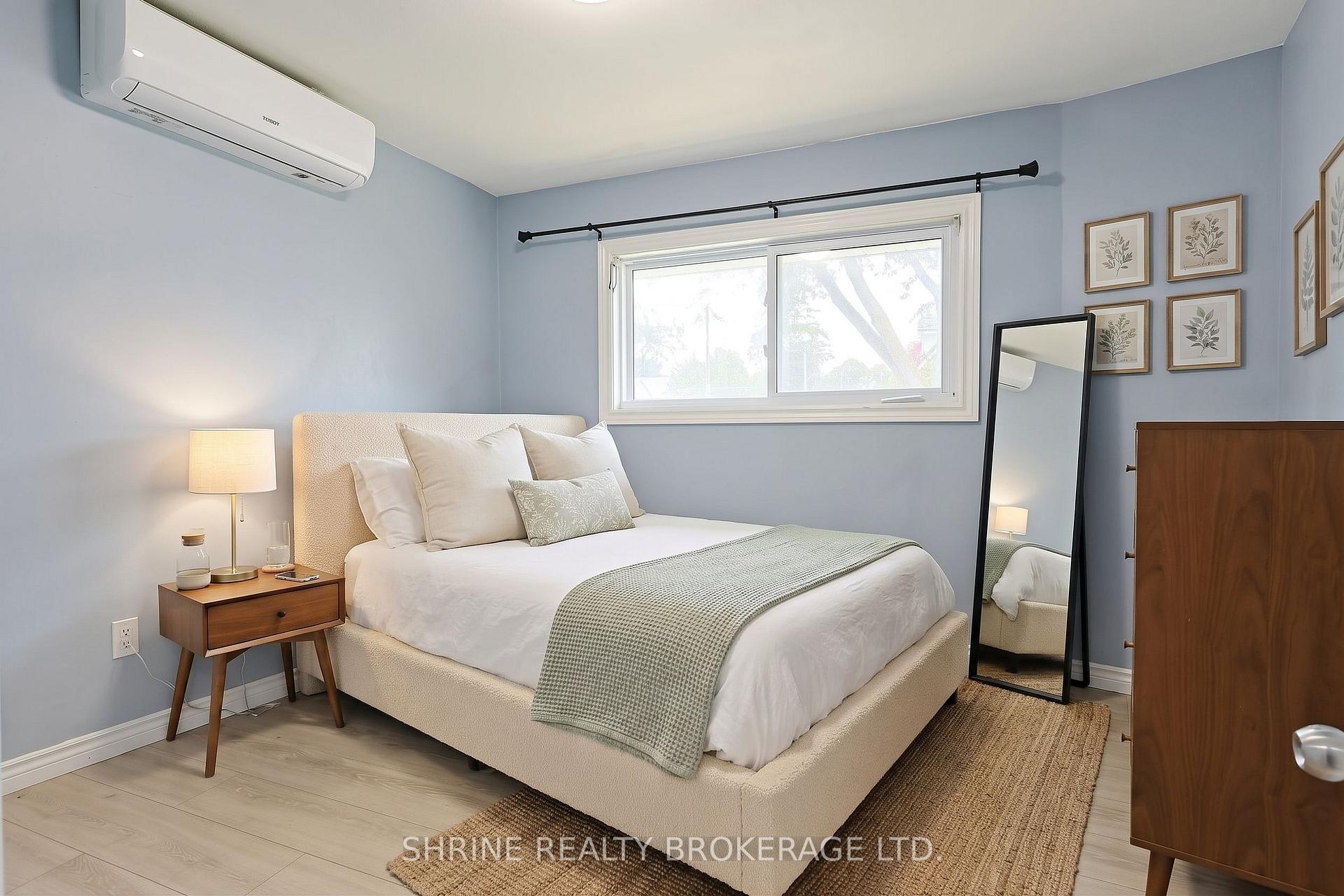 Photo 24 of Unit Upper Unit, 321 Salisbury Street, London, East G — HOMEH