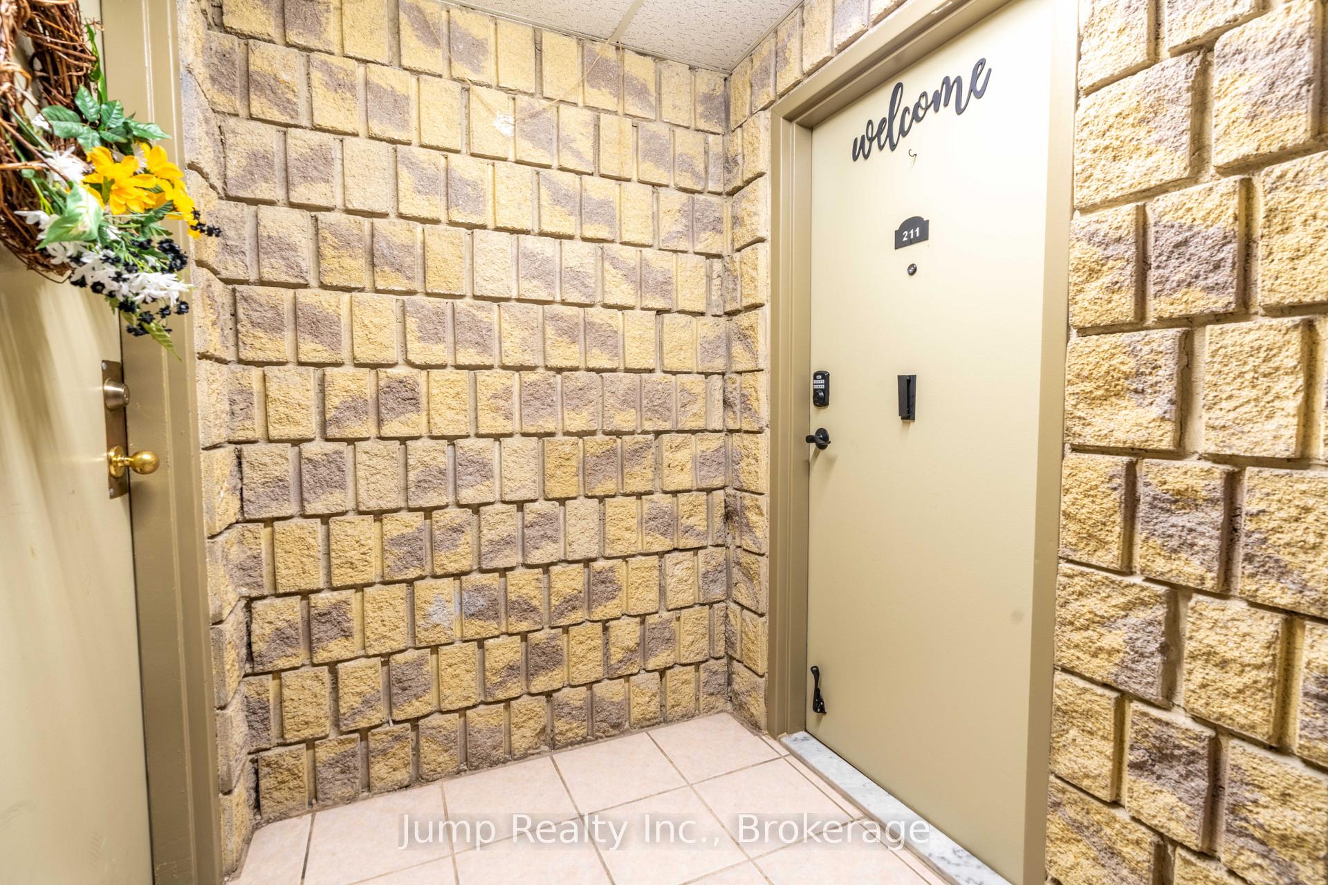 Photo 2 of Unit 23, 140 Park Avenue E, Chatham-Kent, Chatham — HOMEH