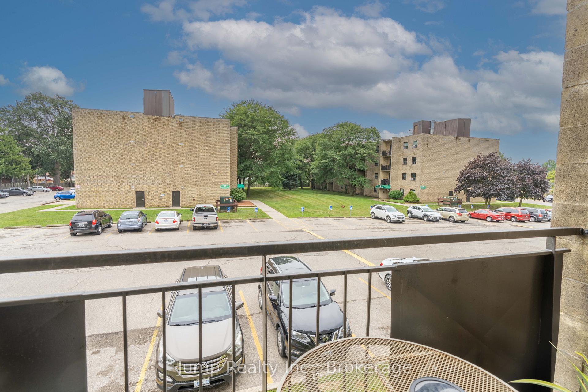 Photo 7 of Unit 23, 140 Park Avenue E, Chatham-Kent, Chatham — HOMEH