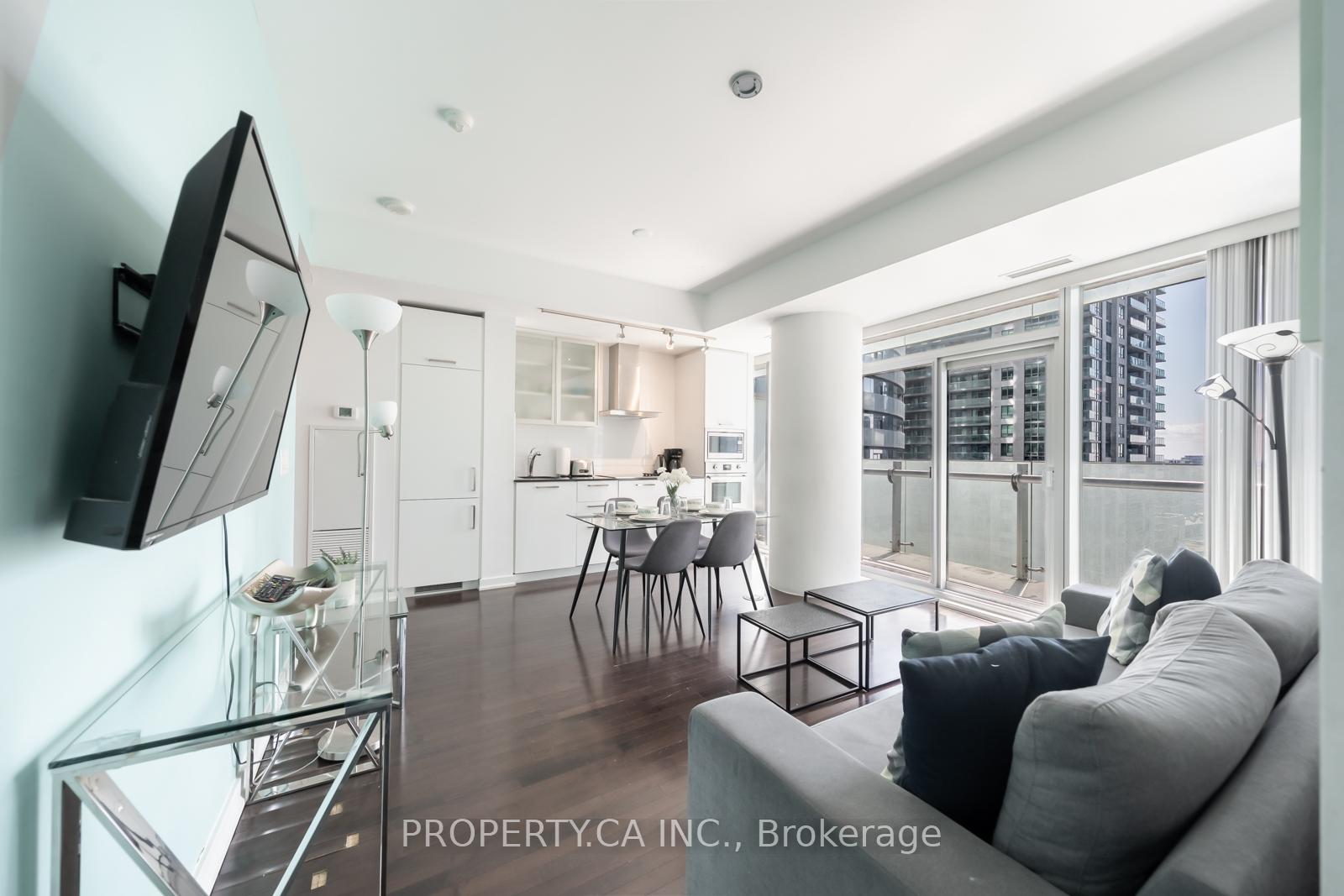 Photo 11 of Unit 1908, 14 York Street S, Toronto, Waterfront Communities — HOMEH