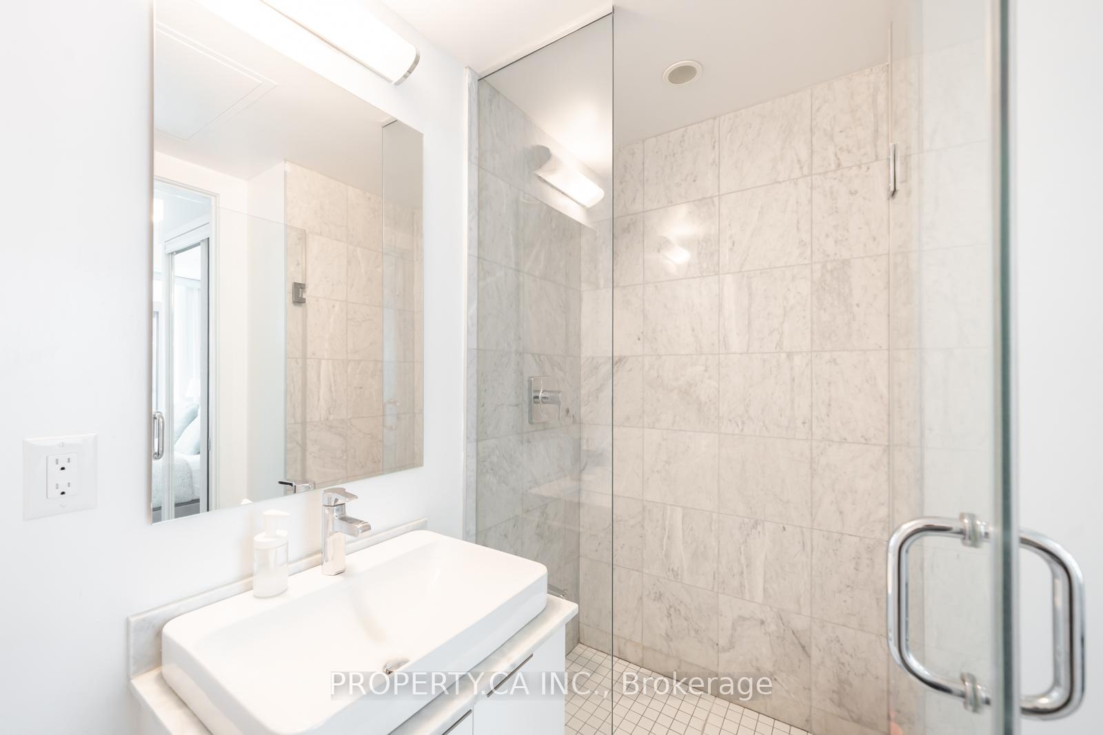 Photo 37 of Unit 1908, 14 York Street S, Toronto, Waterfront Communities — HOMEH