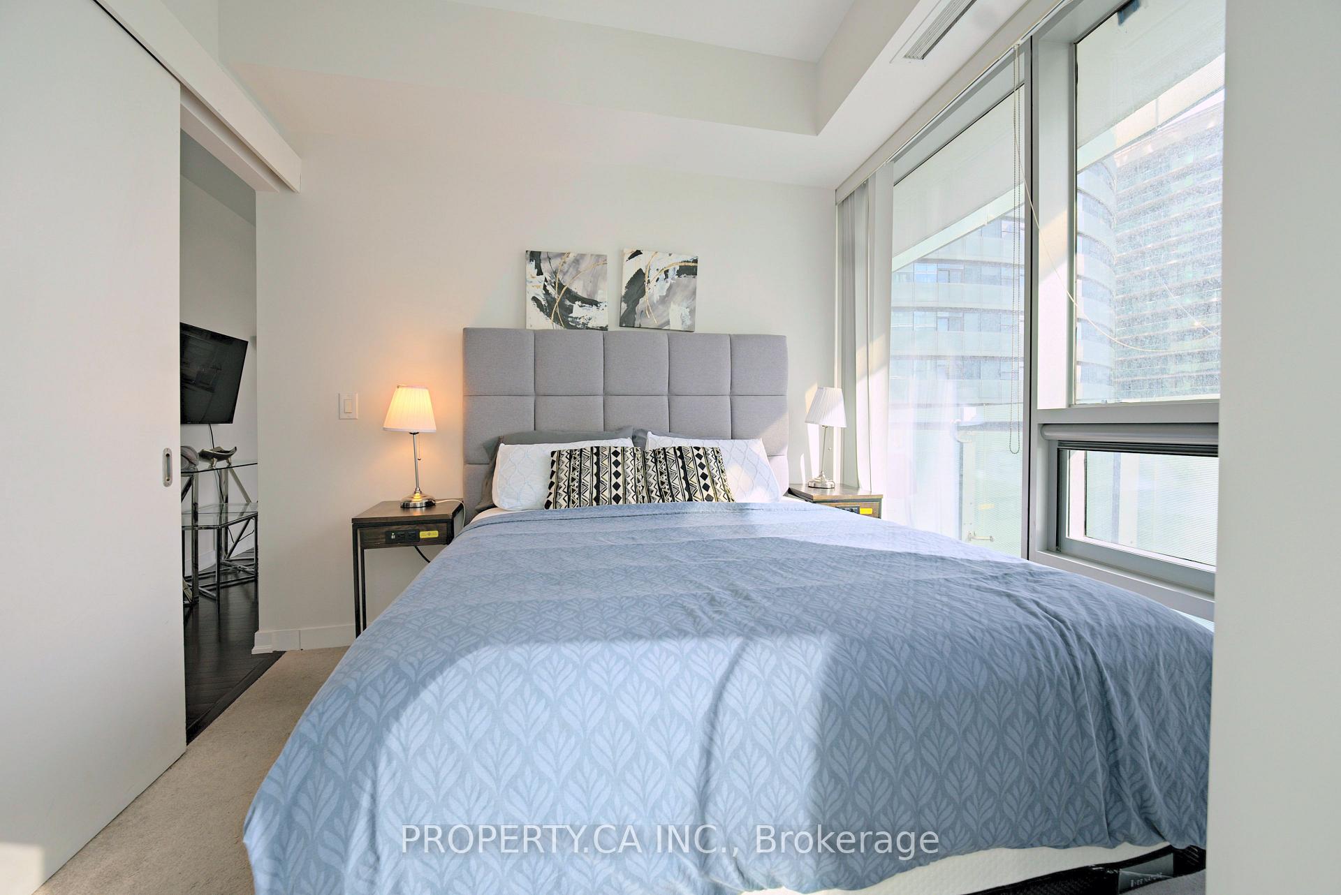 Photo 16 of Unit 1908, 14 York Street S, Toronto, Waterfront Communities — HOMEH