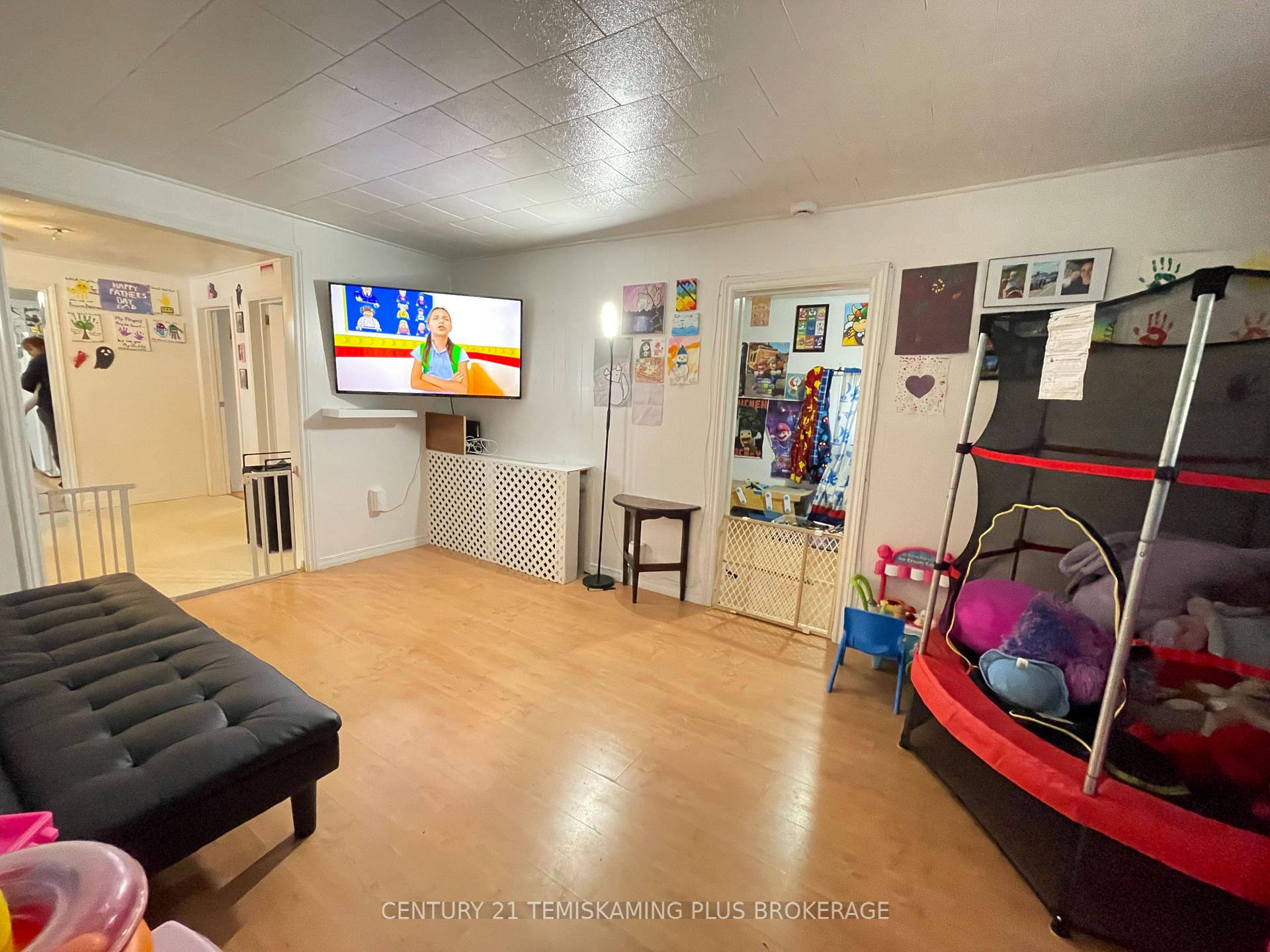 Photo 37 of 19 Prospect Avenue, Cobalt — HOMEH